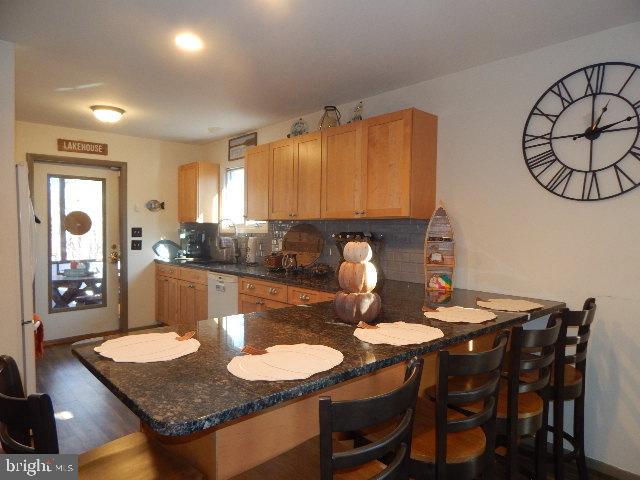 HIDEOUT THE - Residential