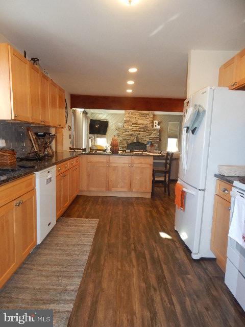 HIDEOUT THE - Residential