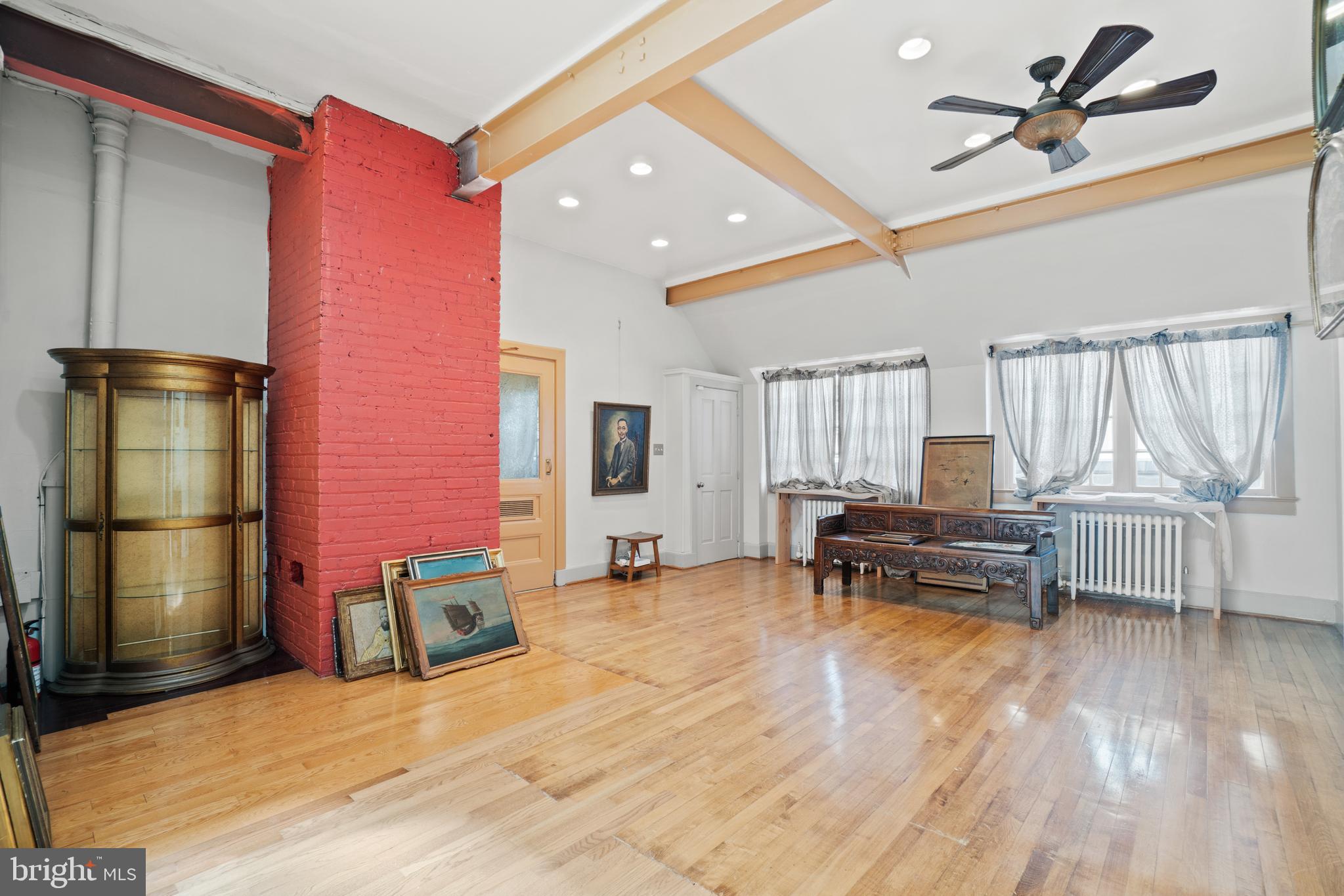 9108 CHURCH STREET 1