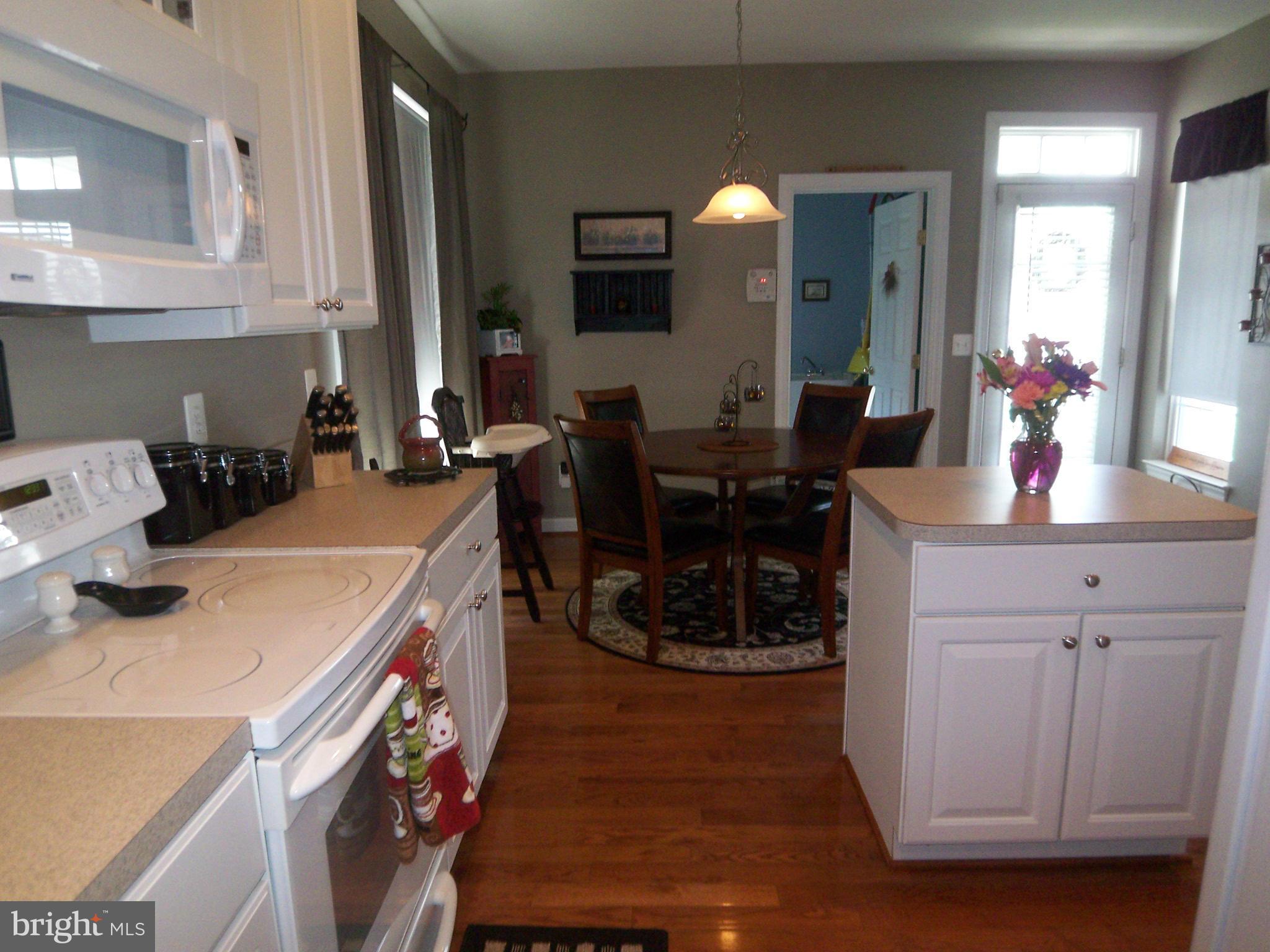 STEPHENS LANDING - Residential Lease