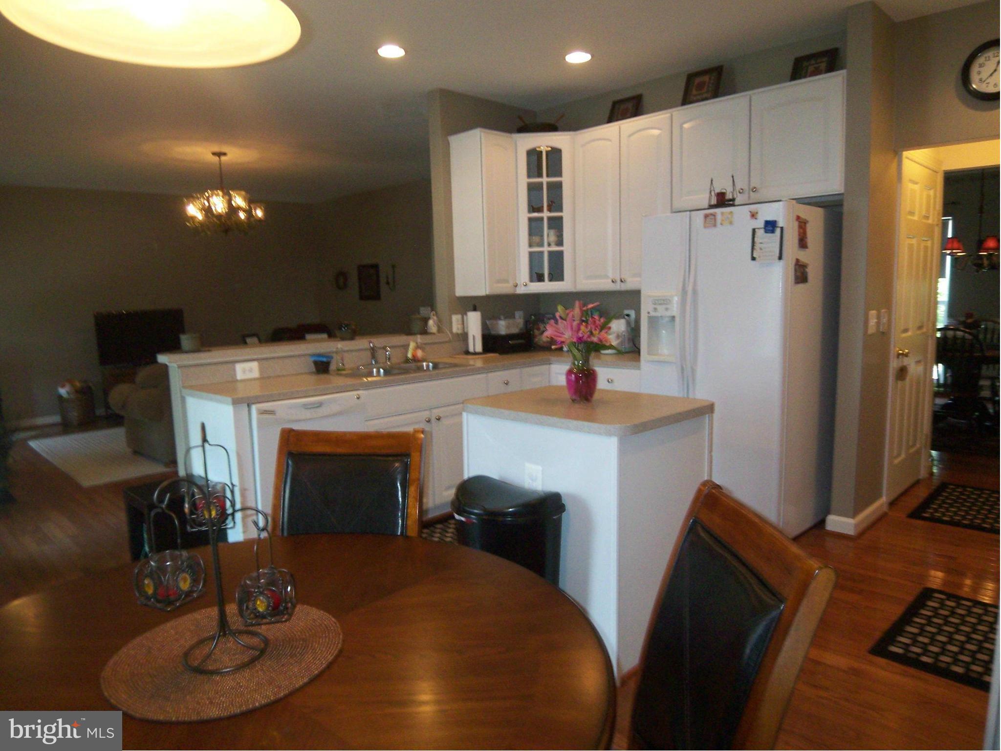 STEPHENS LANDING - Residential Lease