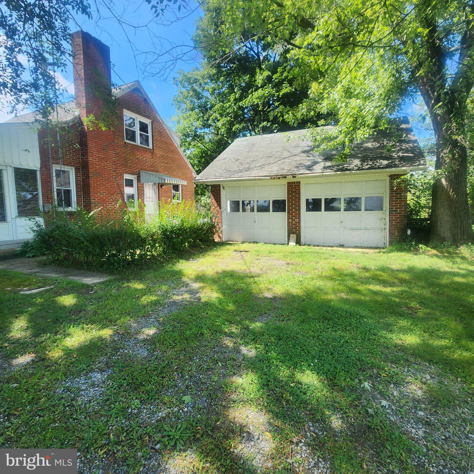 1126 CROTTLESTOWN ROAD