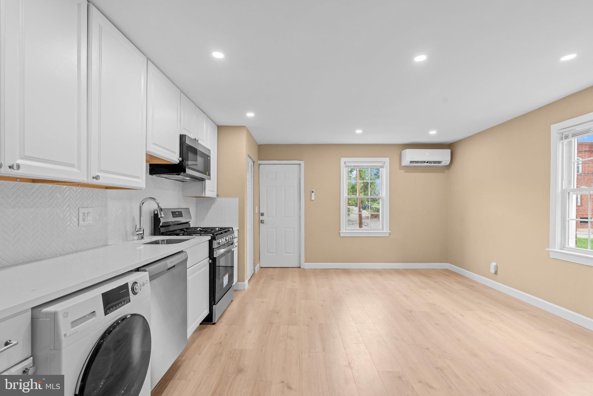 513 45TH STREET NE UNIT 2