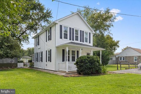 Photo of 4515 Strauss Avenue, INDIAN HEAD, MD 20640 (MLS # MDCH2049334)