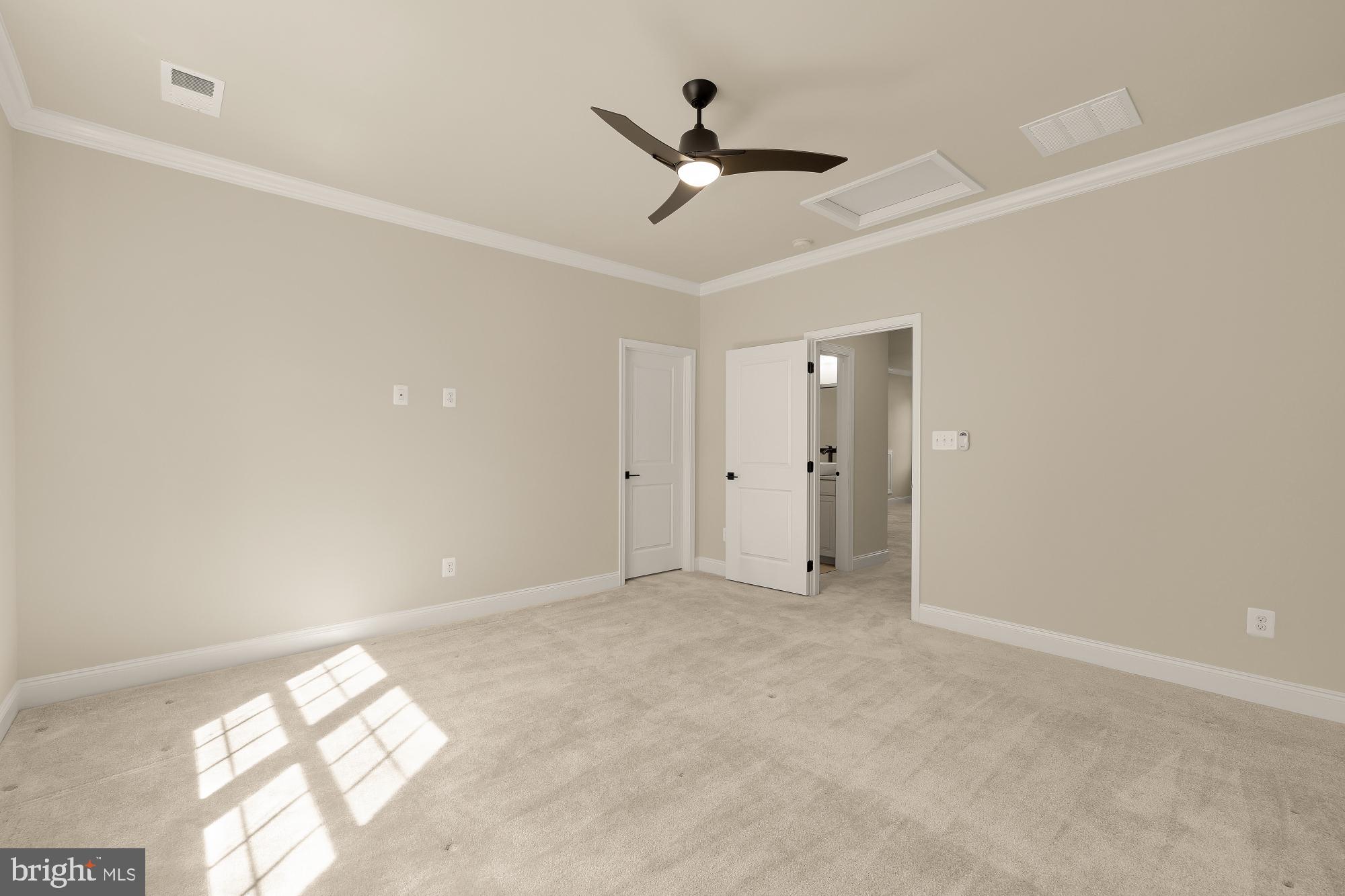 REGENCY AT CREEKSIDE - Residential