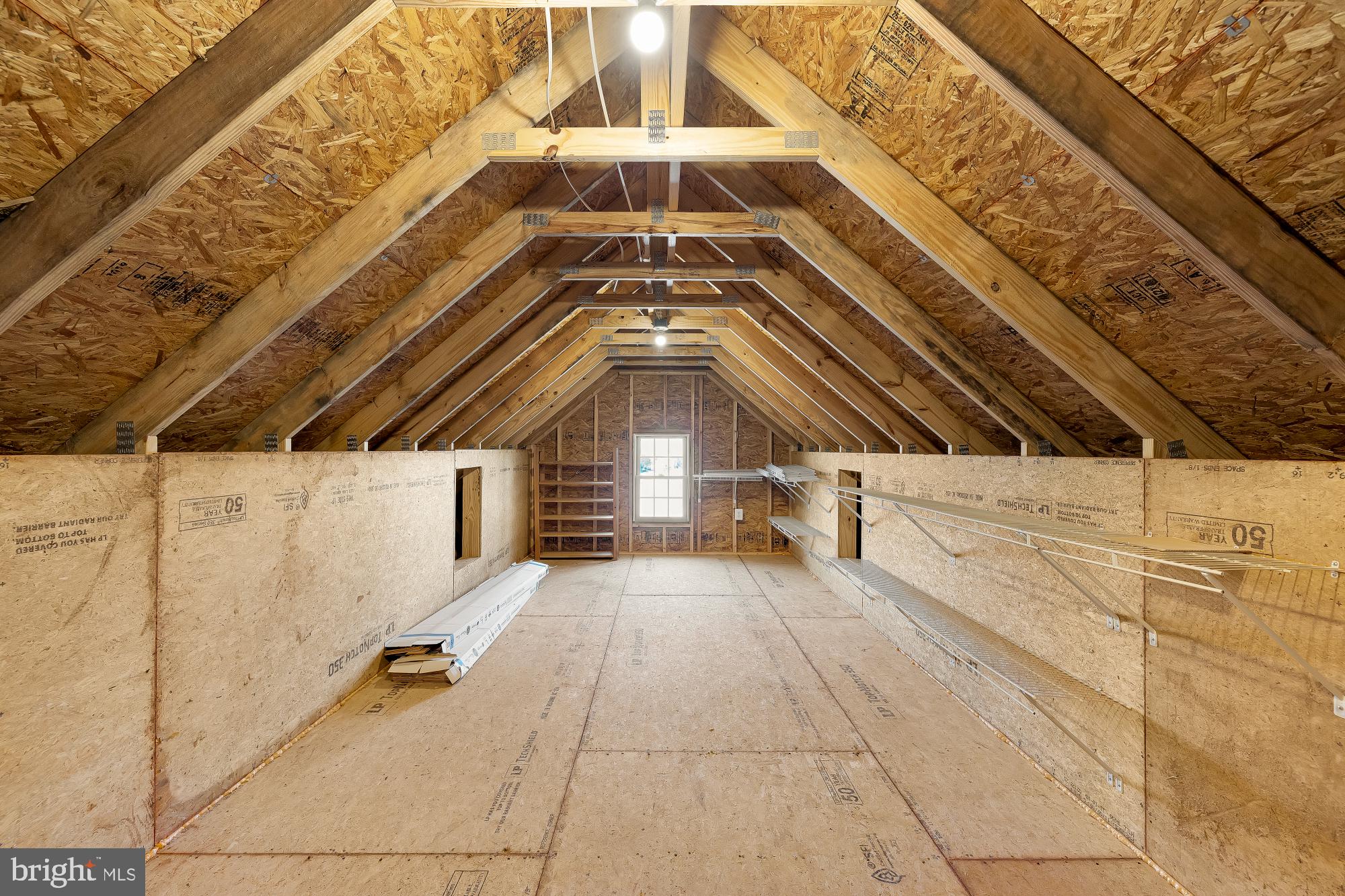 REGENCY AT CREEKSIDE - Residential