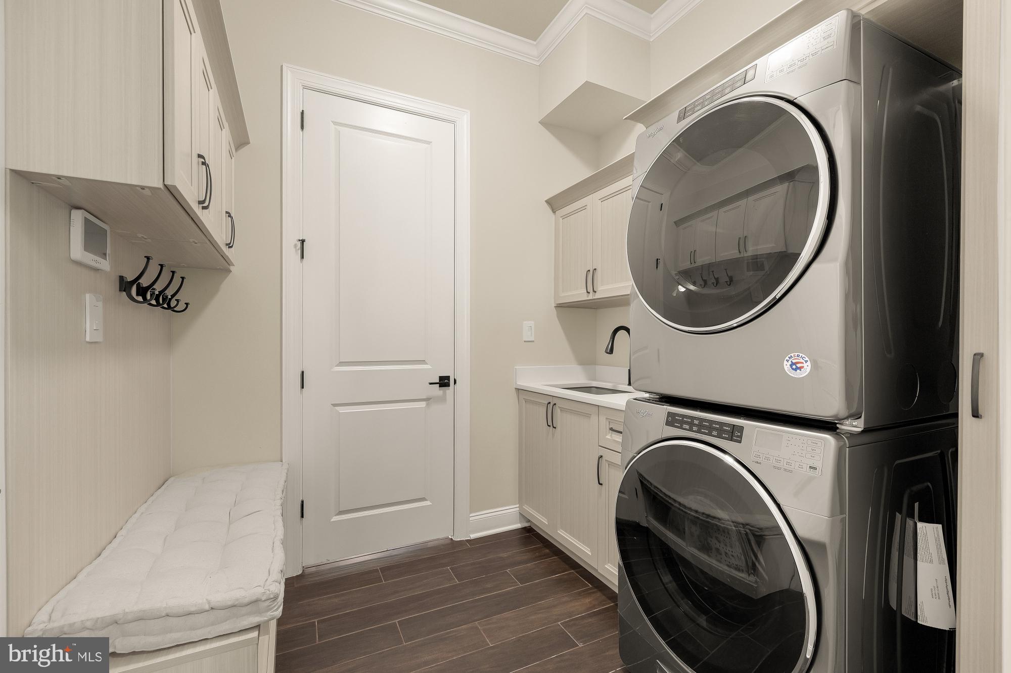 REGENCY AT CREEKSIDE - Residential