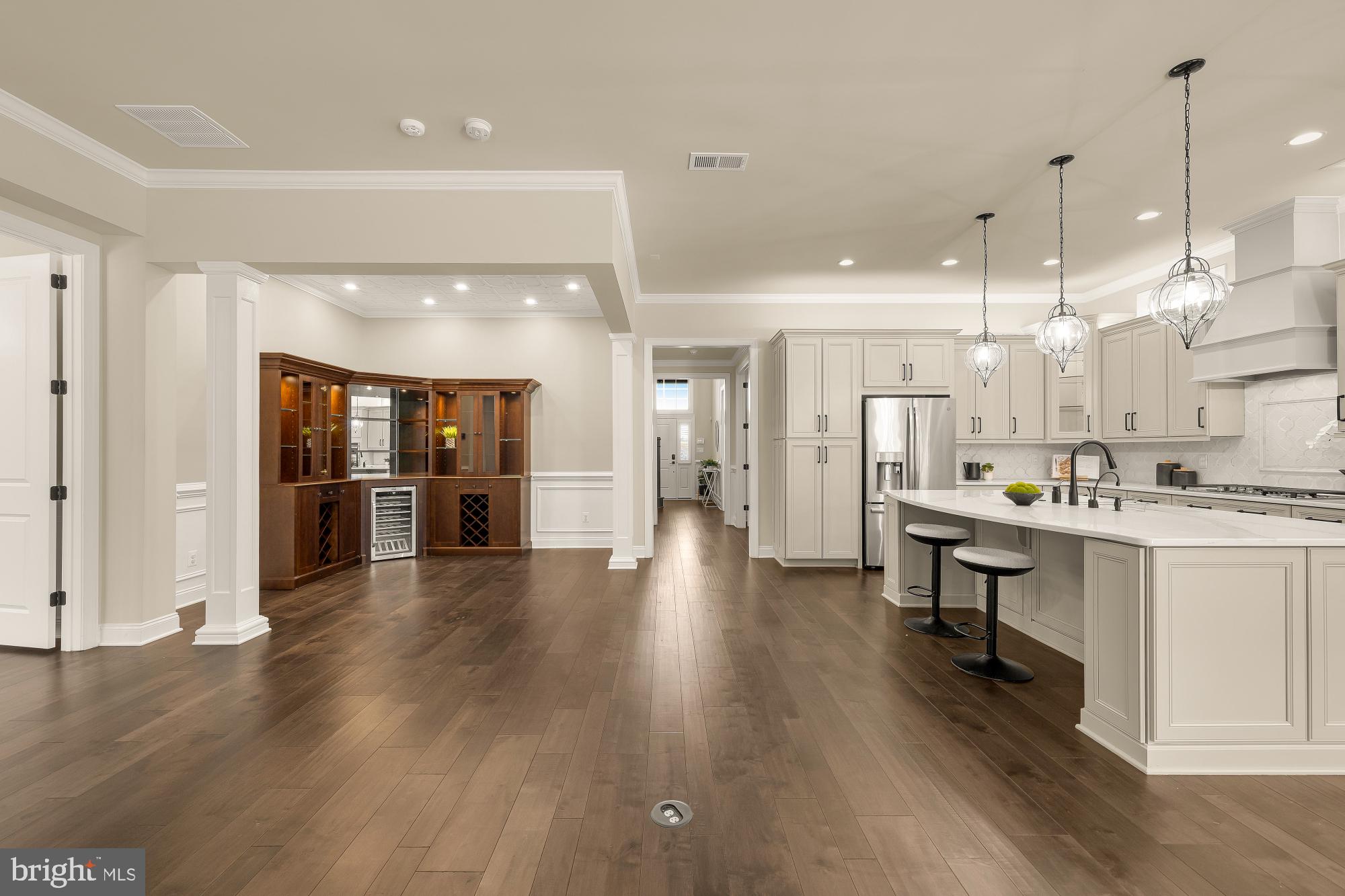 REGENCY AT CREEKSIDE - Residential