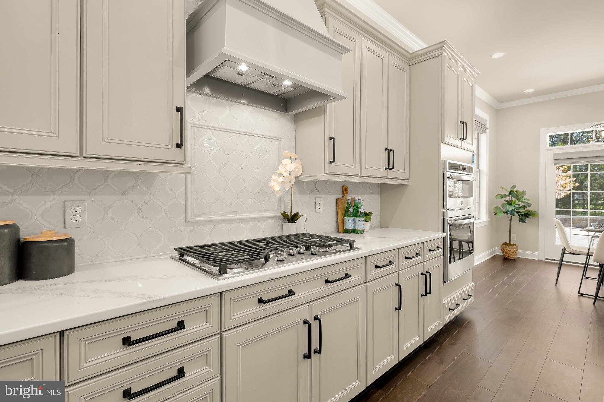 REGENCY AT CREEKSIDE - Residential