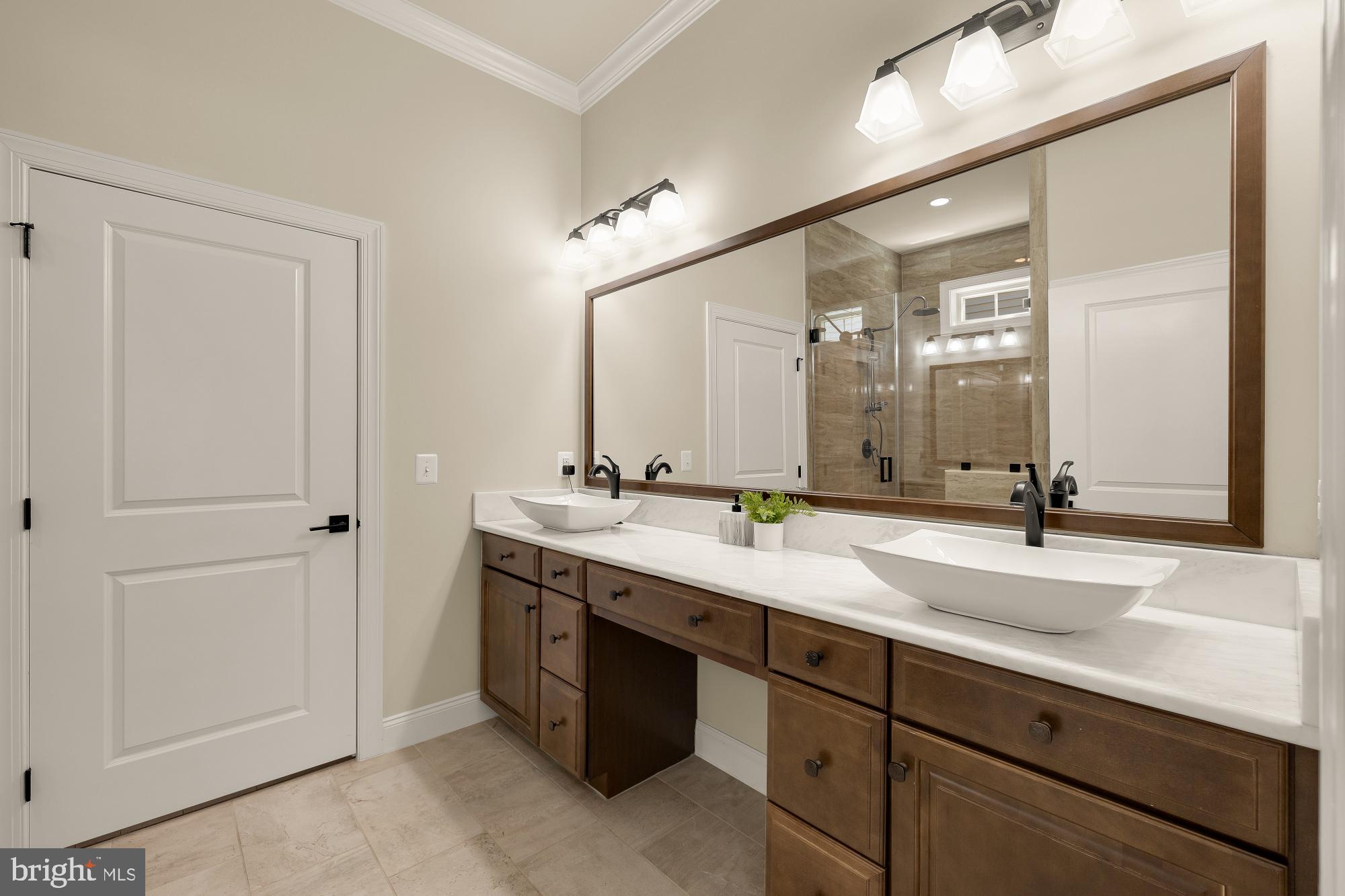 REGENCY AT CREEKSIDE - Residential