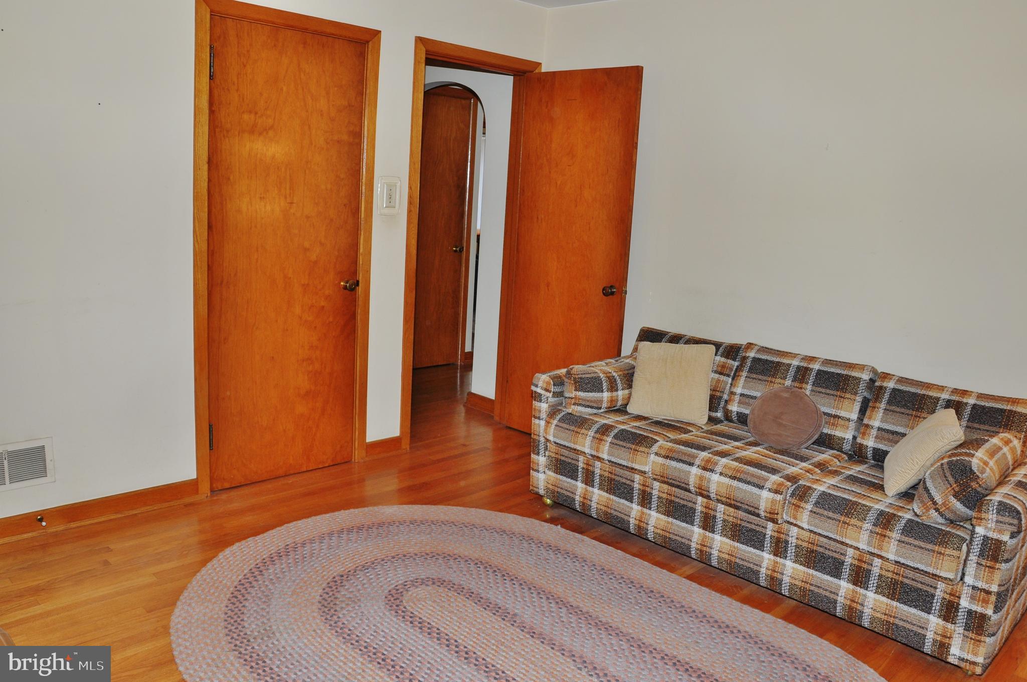 GLEN ROCK BORO - Residential