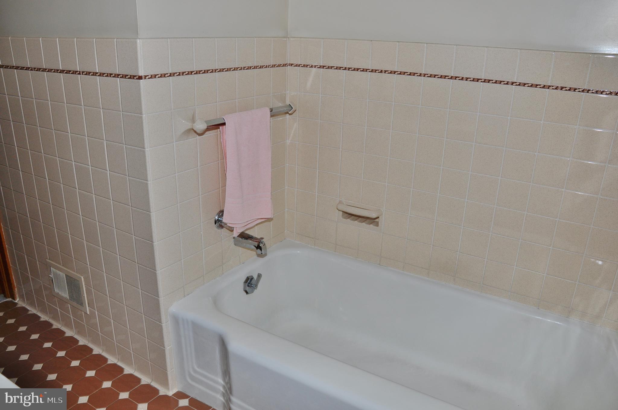 GLEN ROCK BORO - Residential