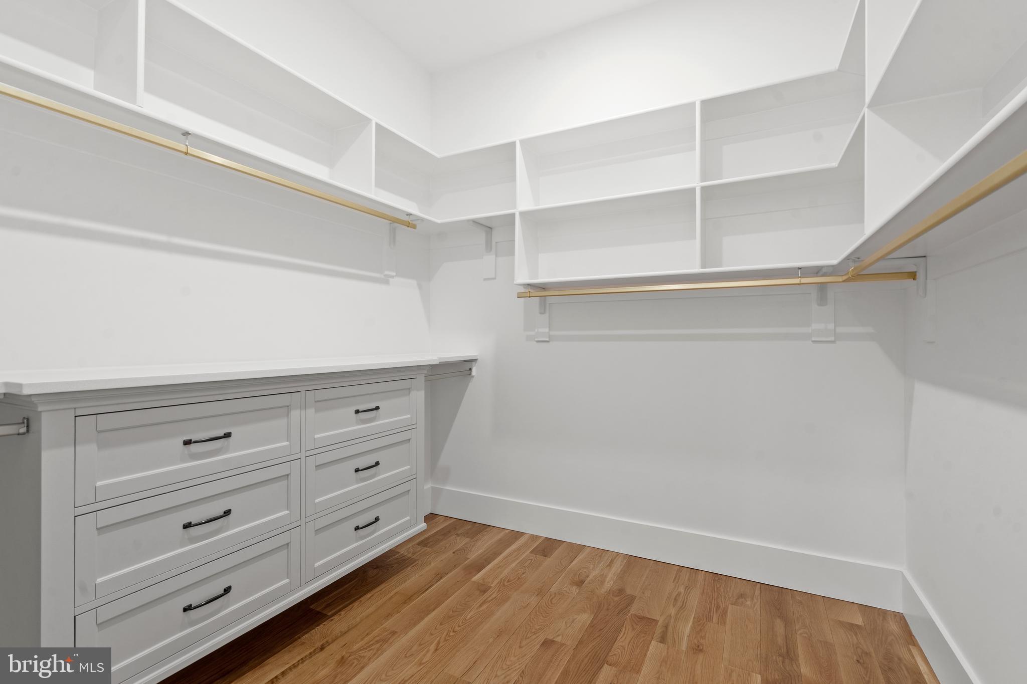 PENROSE - Residential