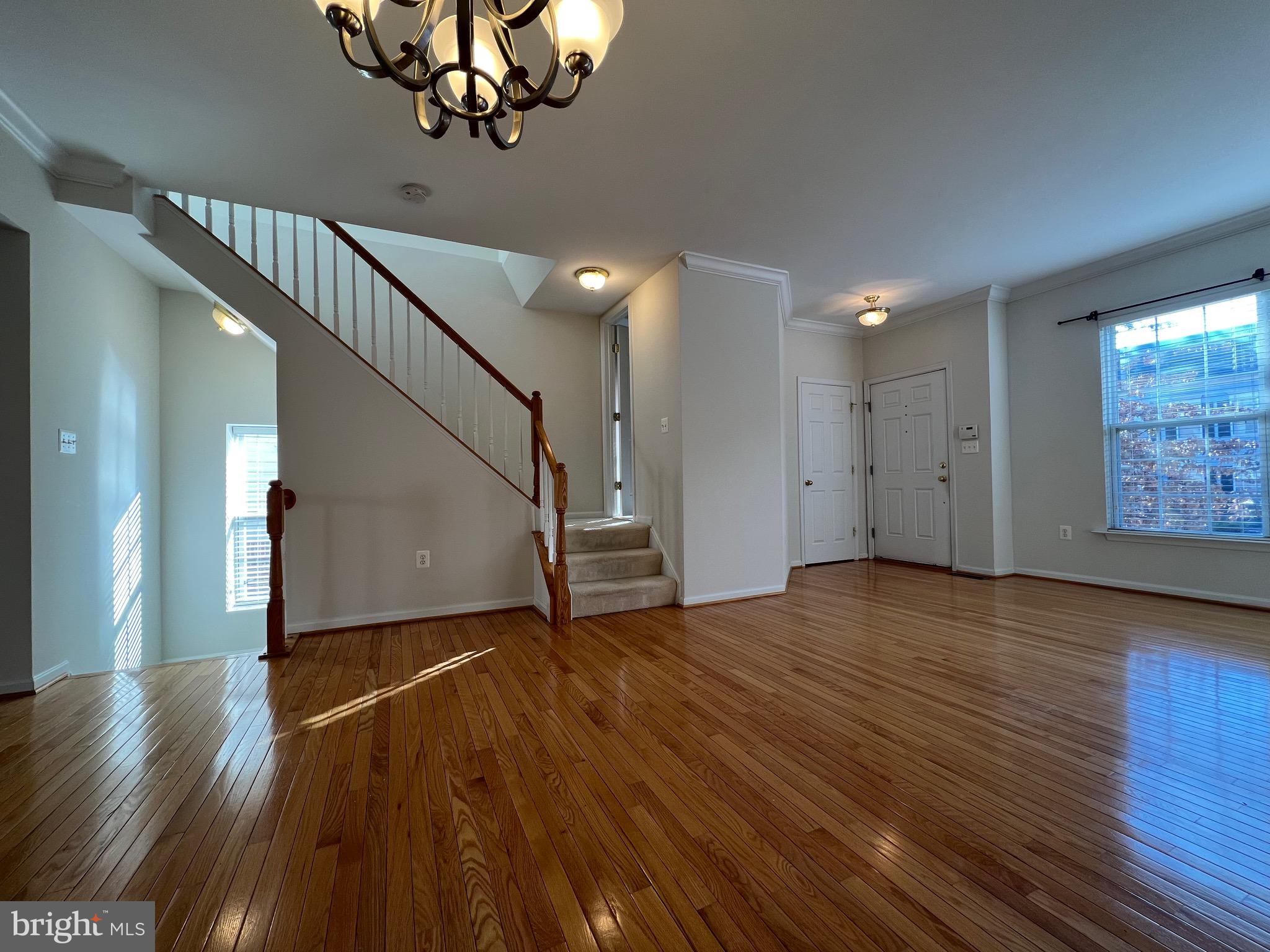 BELMONT TOWN CENTER - Residential Lease