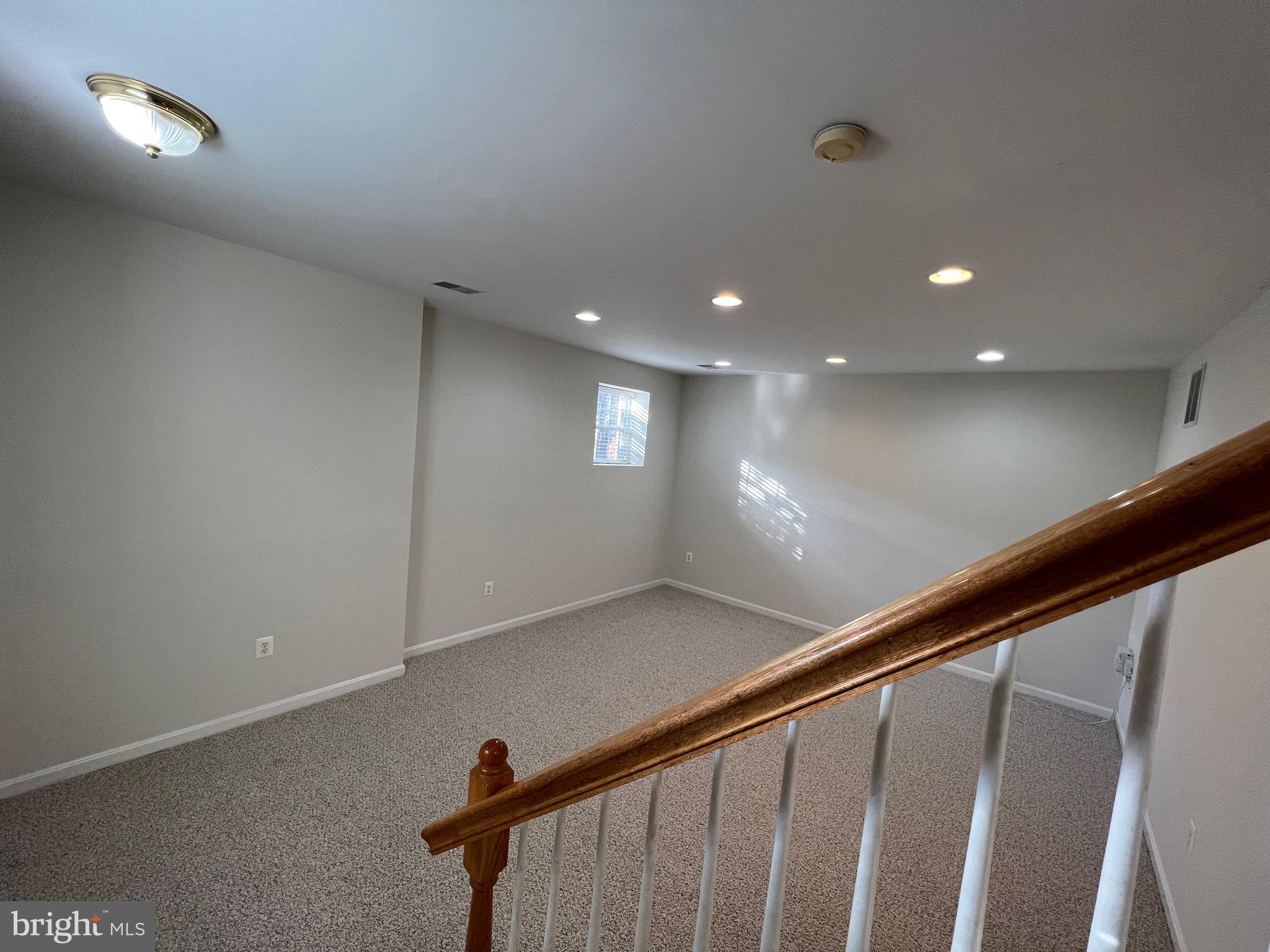 BELMONT TOWN CENTER - Residential Lease