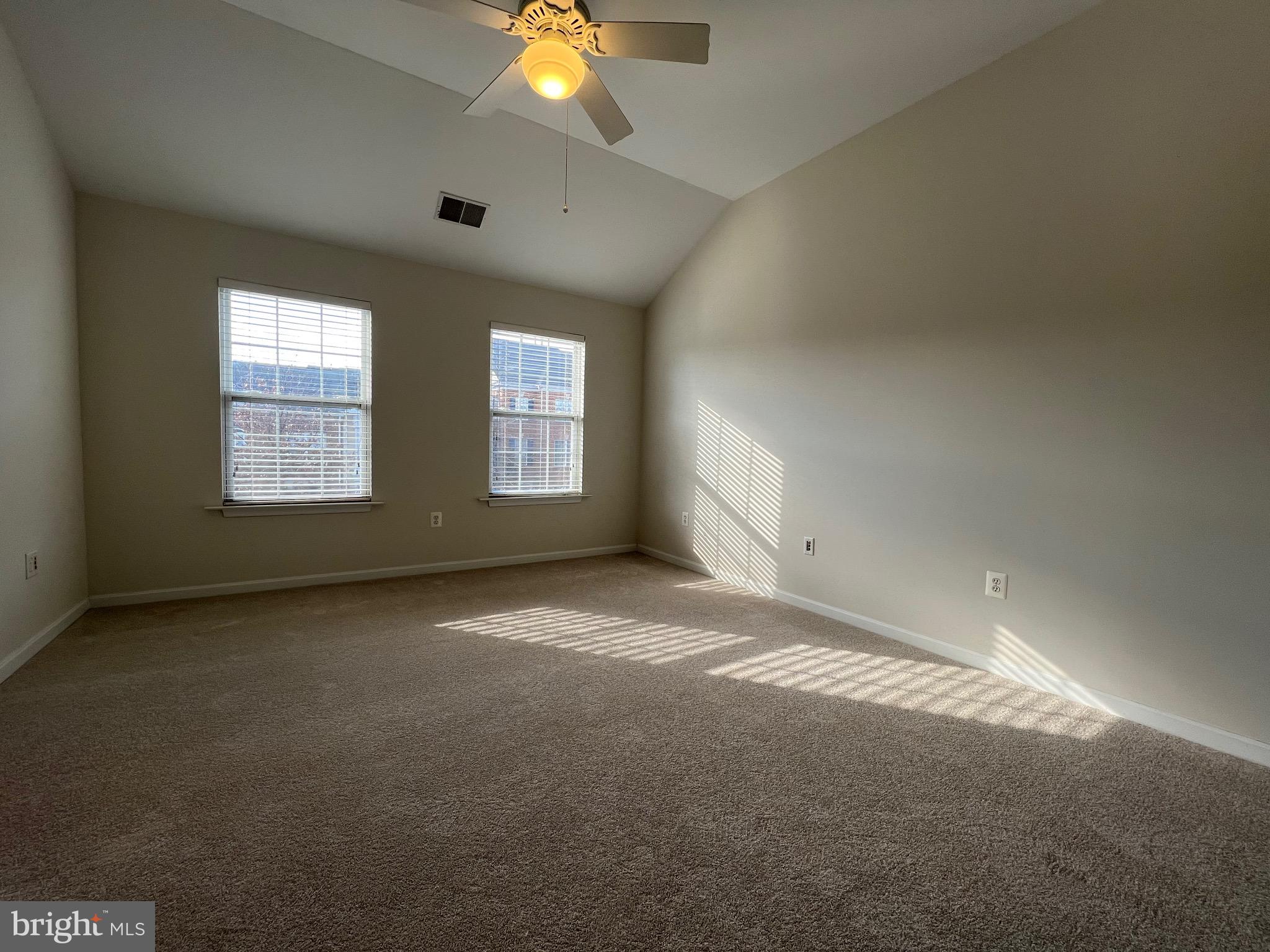 BELMONT TOWN CENTER - Residential Lease