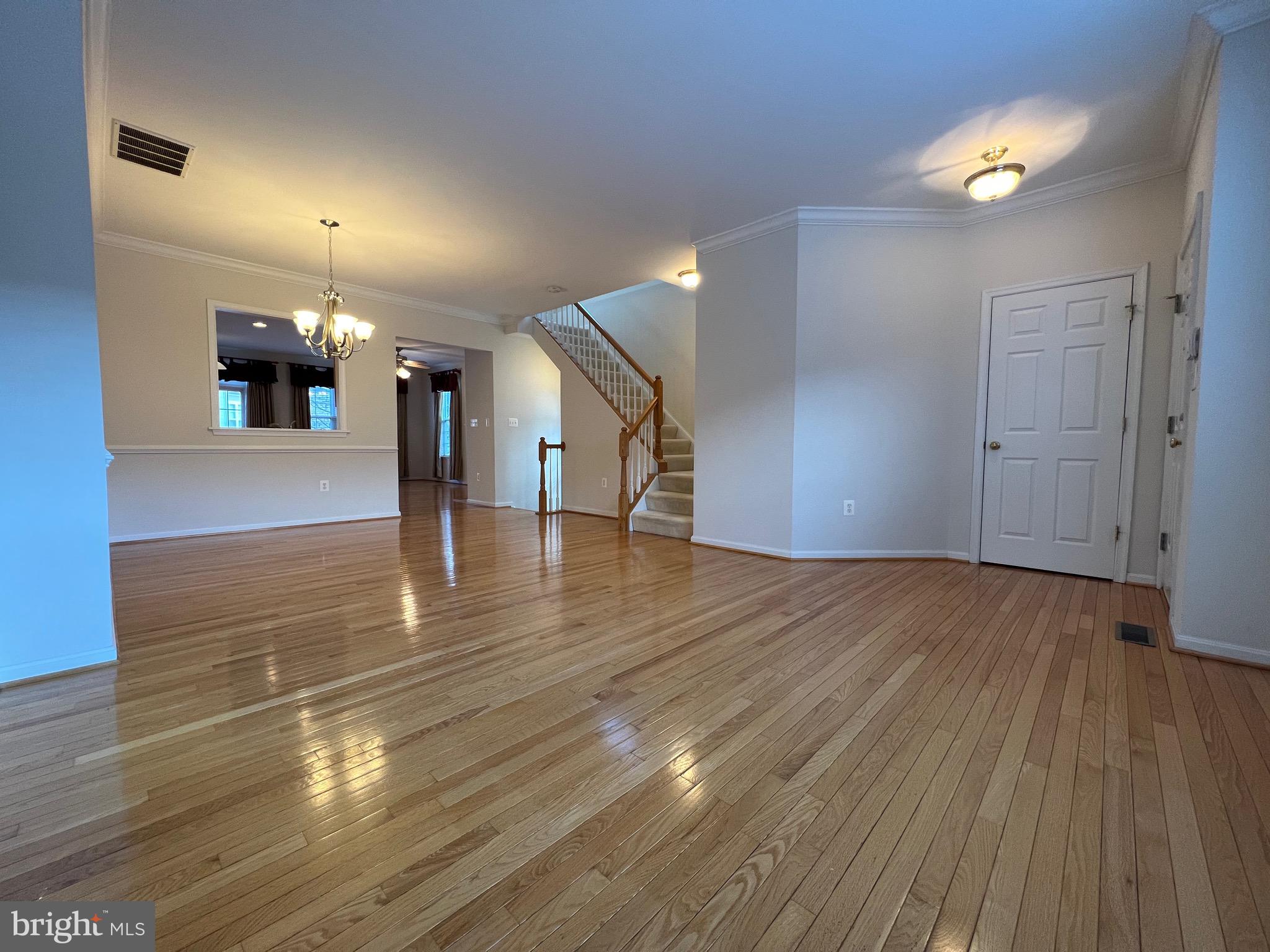 BELMONT TOWN CENTER - Residential Lease