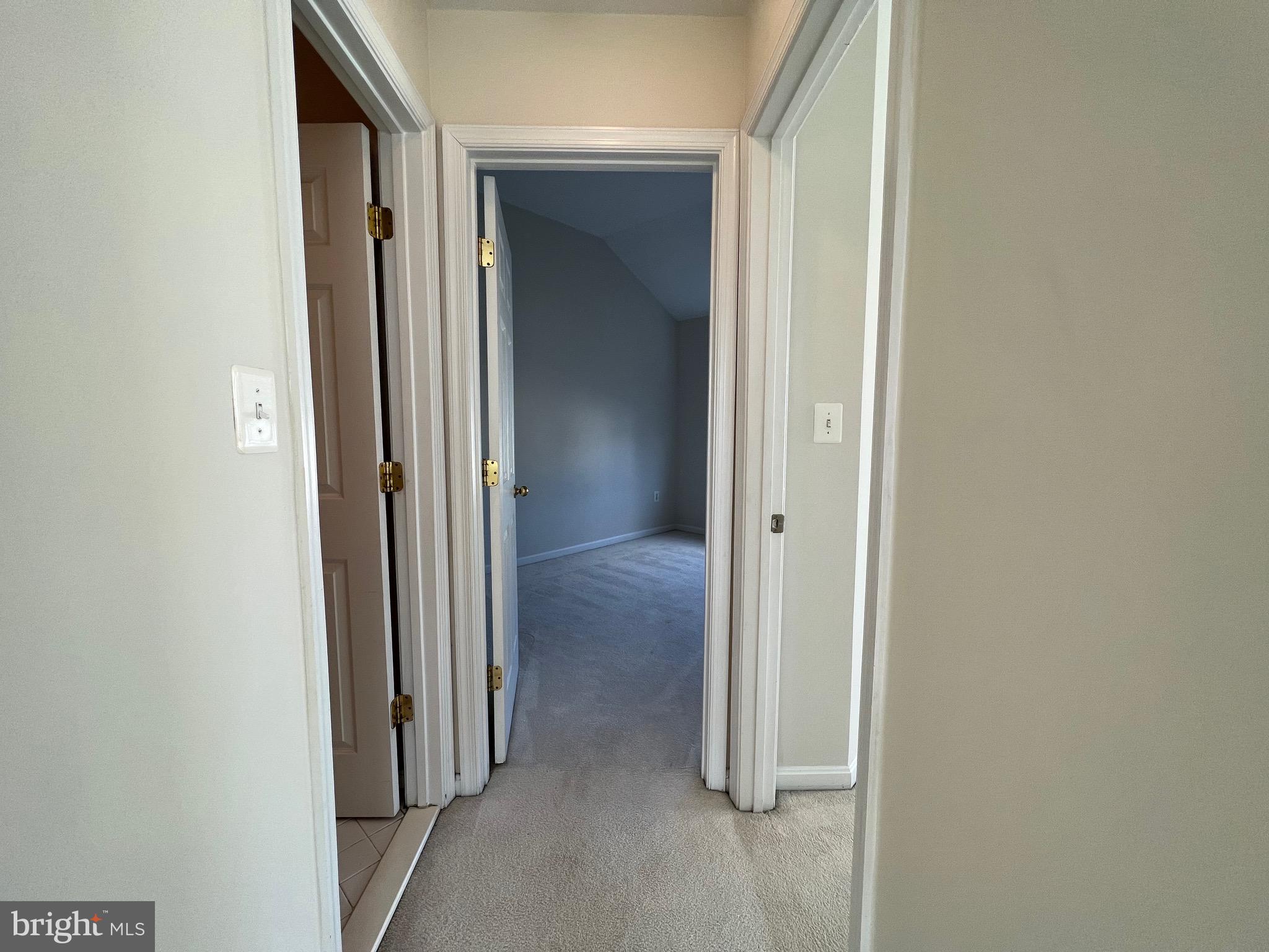 BELMONT TOWN CENTER - Residential Lease