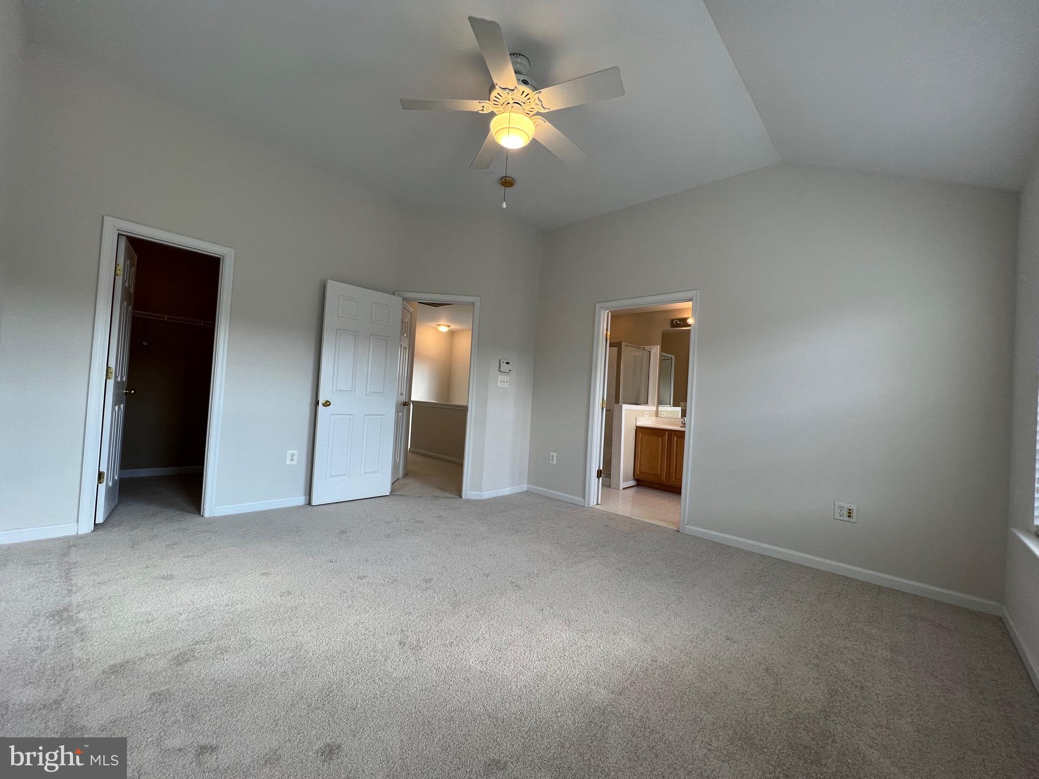 BELMONT TOWN CENTER - Residential Lease