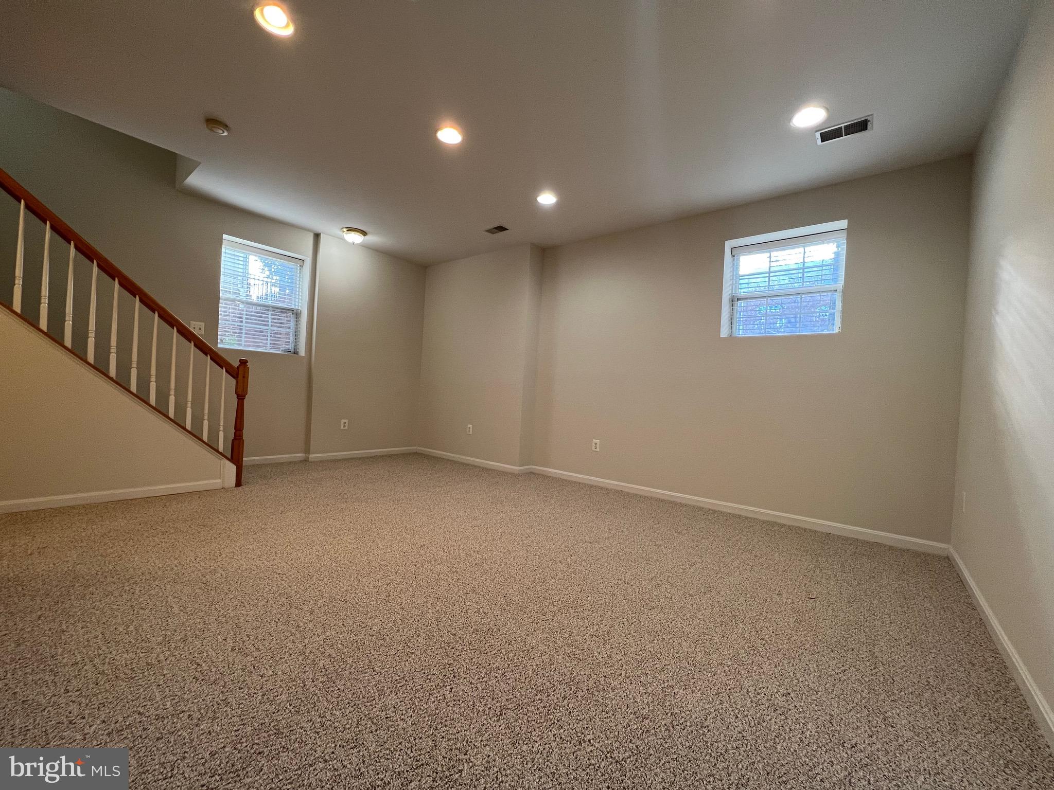 BELMONT TOWN CENTER - Residential Lease