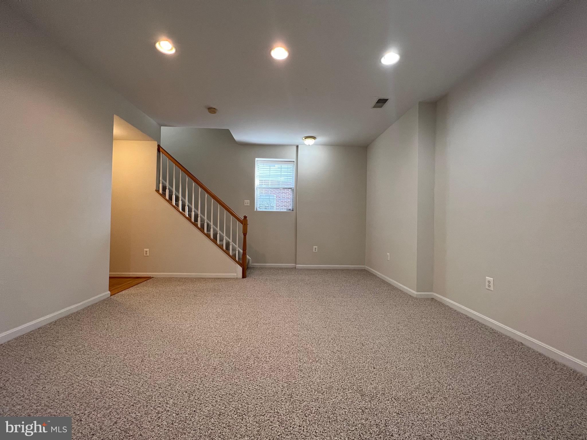 BELMONT TOWN CENTER - Residential Lease