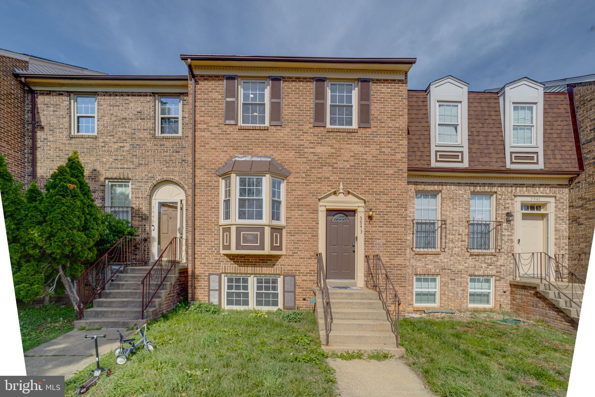 5943 SURRATTS VILLAGE DRIVE
