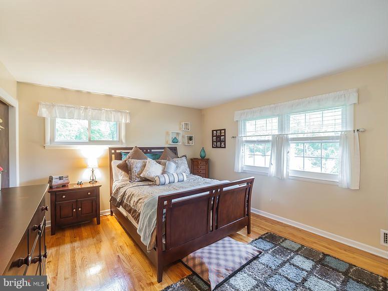 ADAMS HEIGHTS - Residential