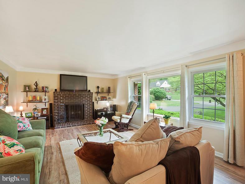 ADAMS HEIGHTS - Residential