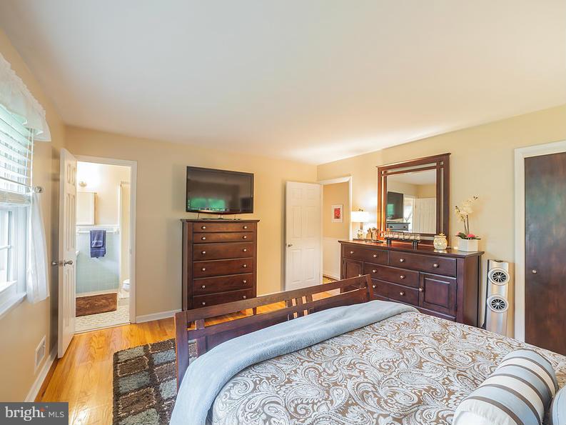 ADAMS HEIGHTS - Residential