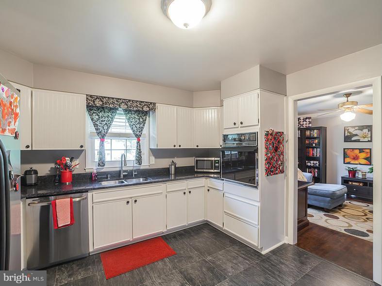 ADAMS HEIGHTS - Residential