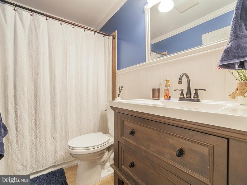 ADAMS HEIGHTS - Residential