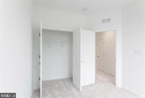 LOFTS AT CREEKSIDE - Residential Lease