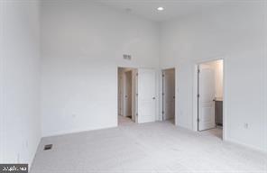 LOFTS AT CREEKSIDE - Residential Lease