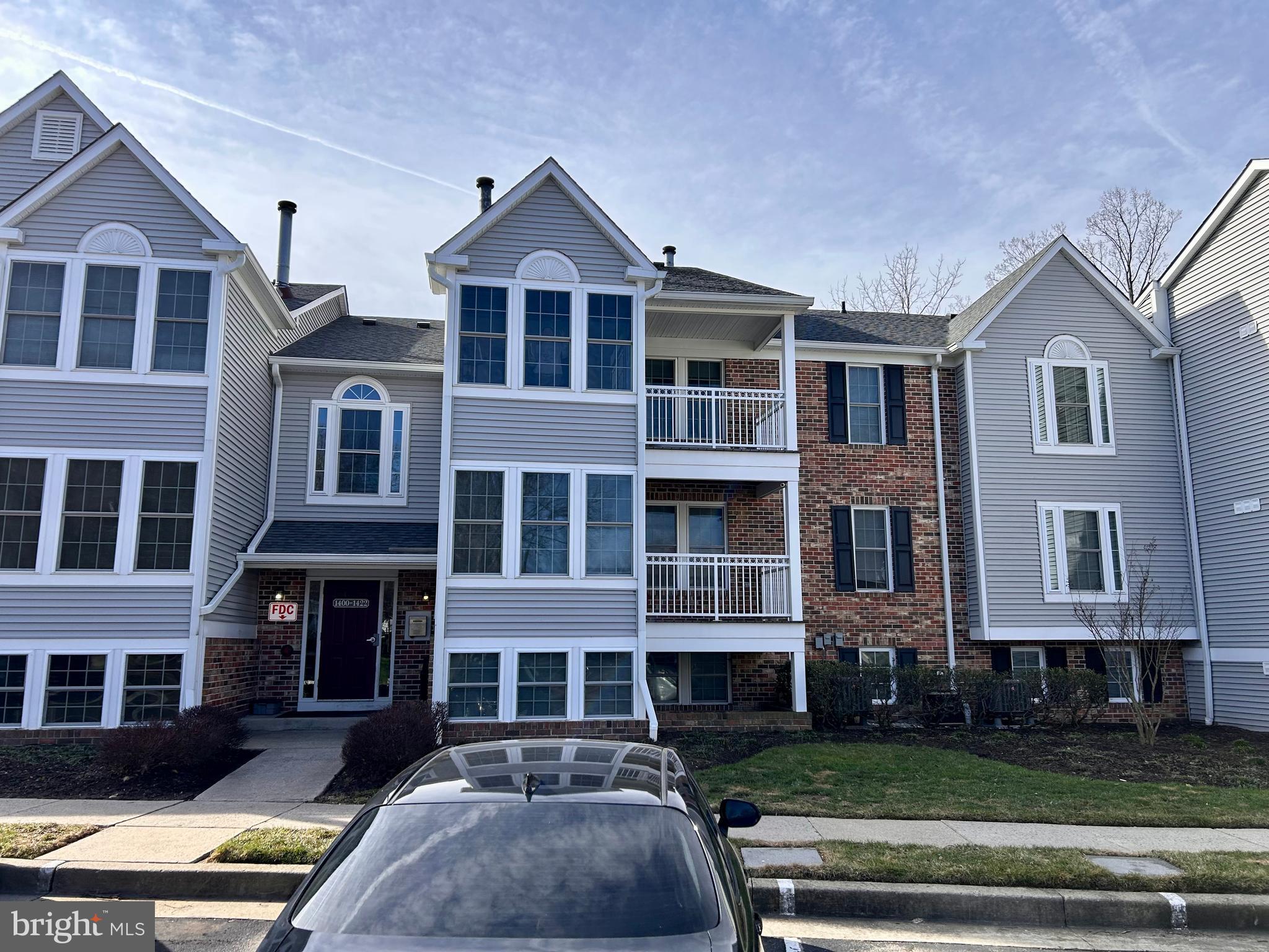 BEDFORD COMMONS - Residential