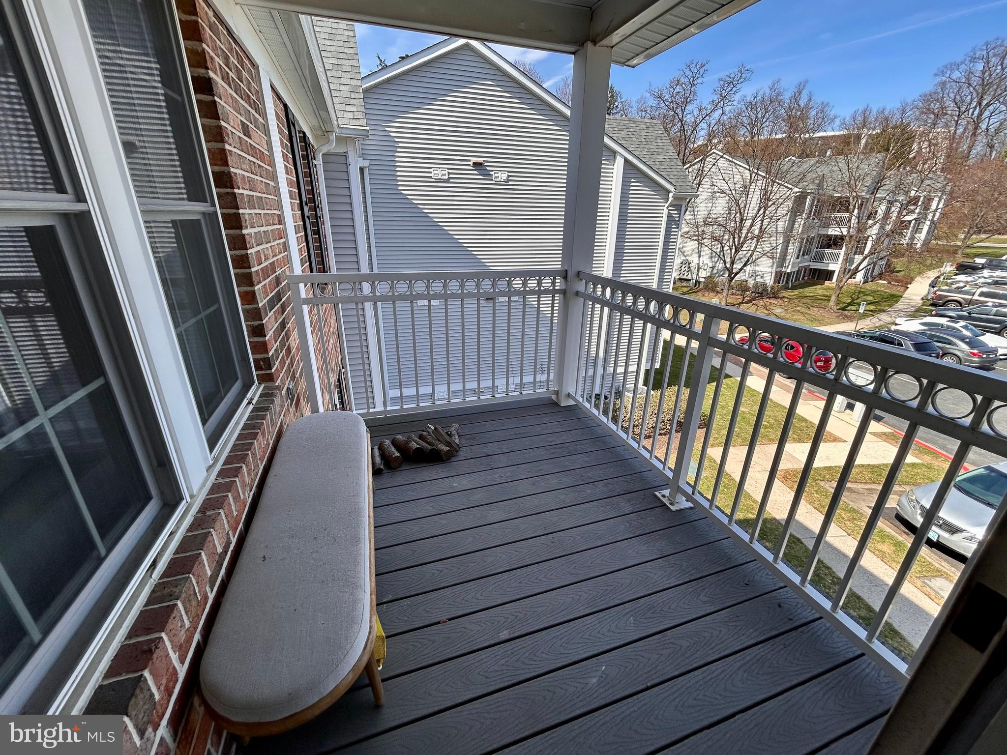 BEDFORD COMMONS - Residential