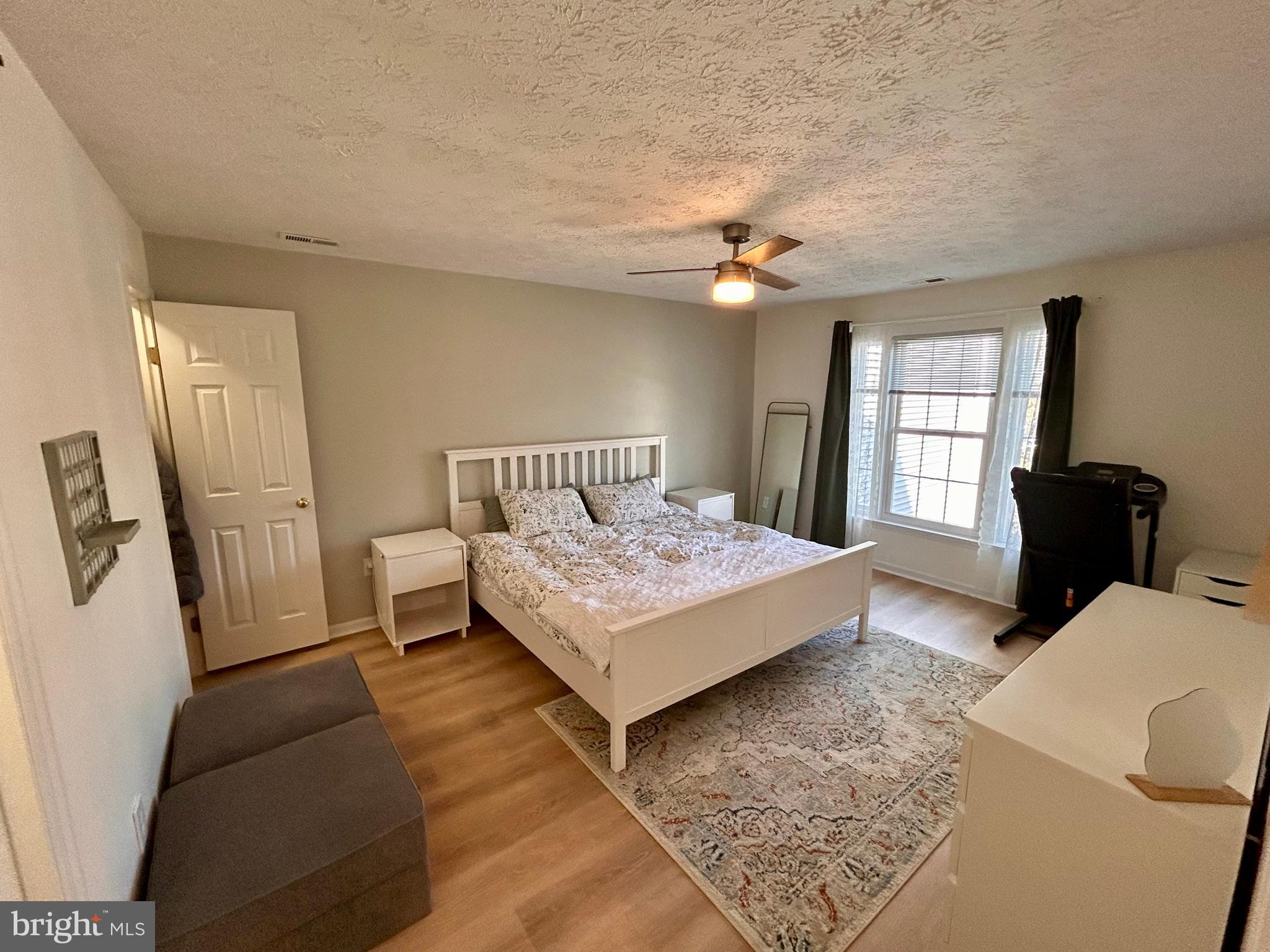 BEDFORD COMMONS - Residential