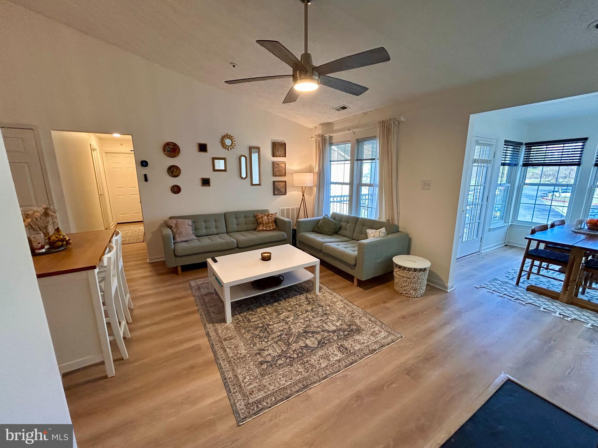 BEDFORD COMMONS - Residential