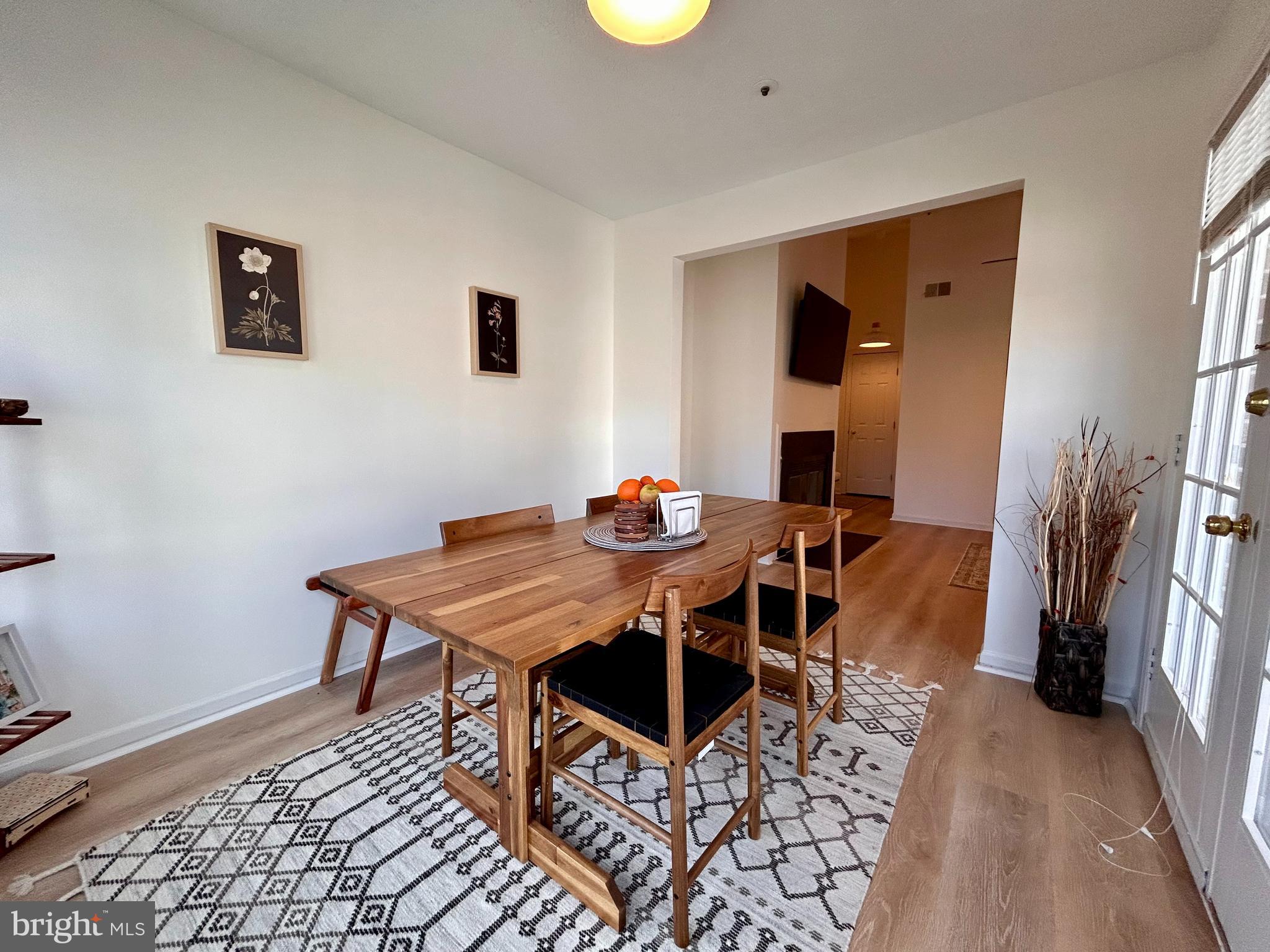 BEDFORD COMMONS - Residential