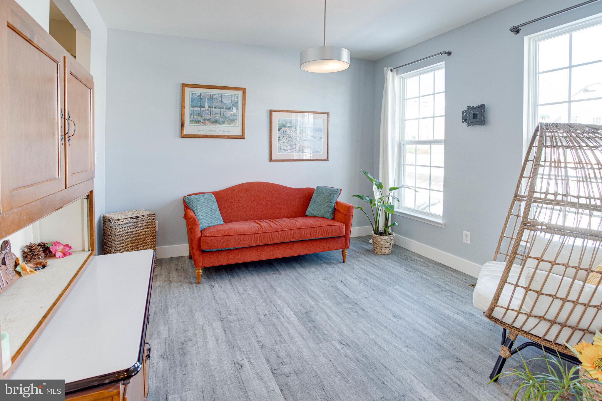 EMBREY MILL - Residential