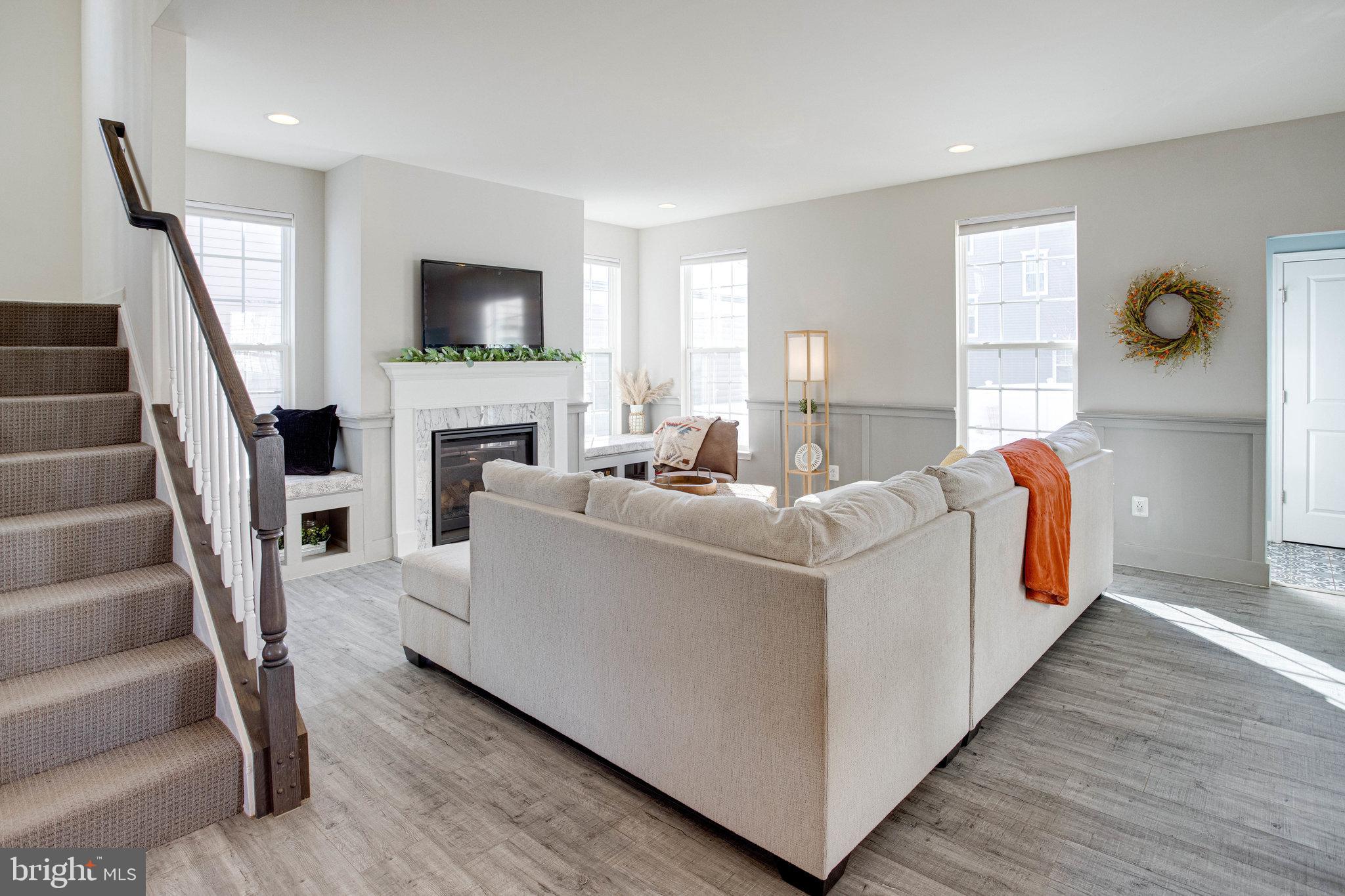 EMBREY MILL - Residential