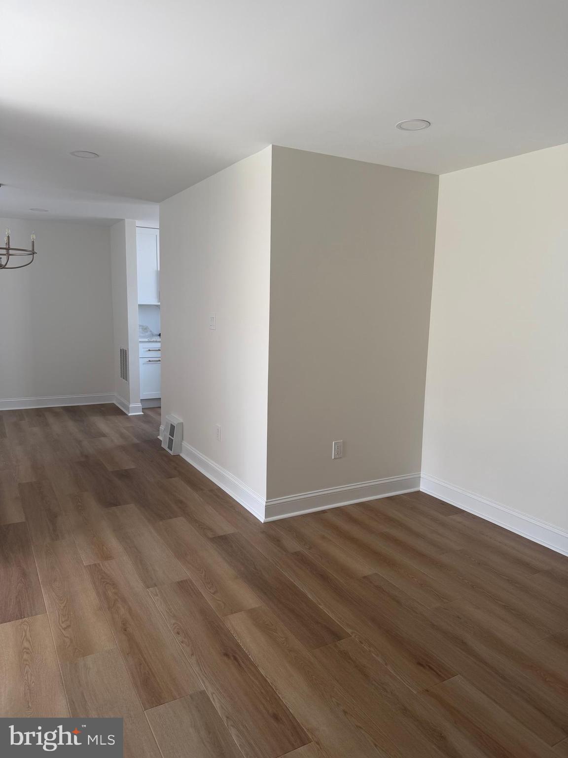 CHATHAM PARK - Residential