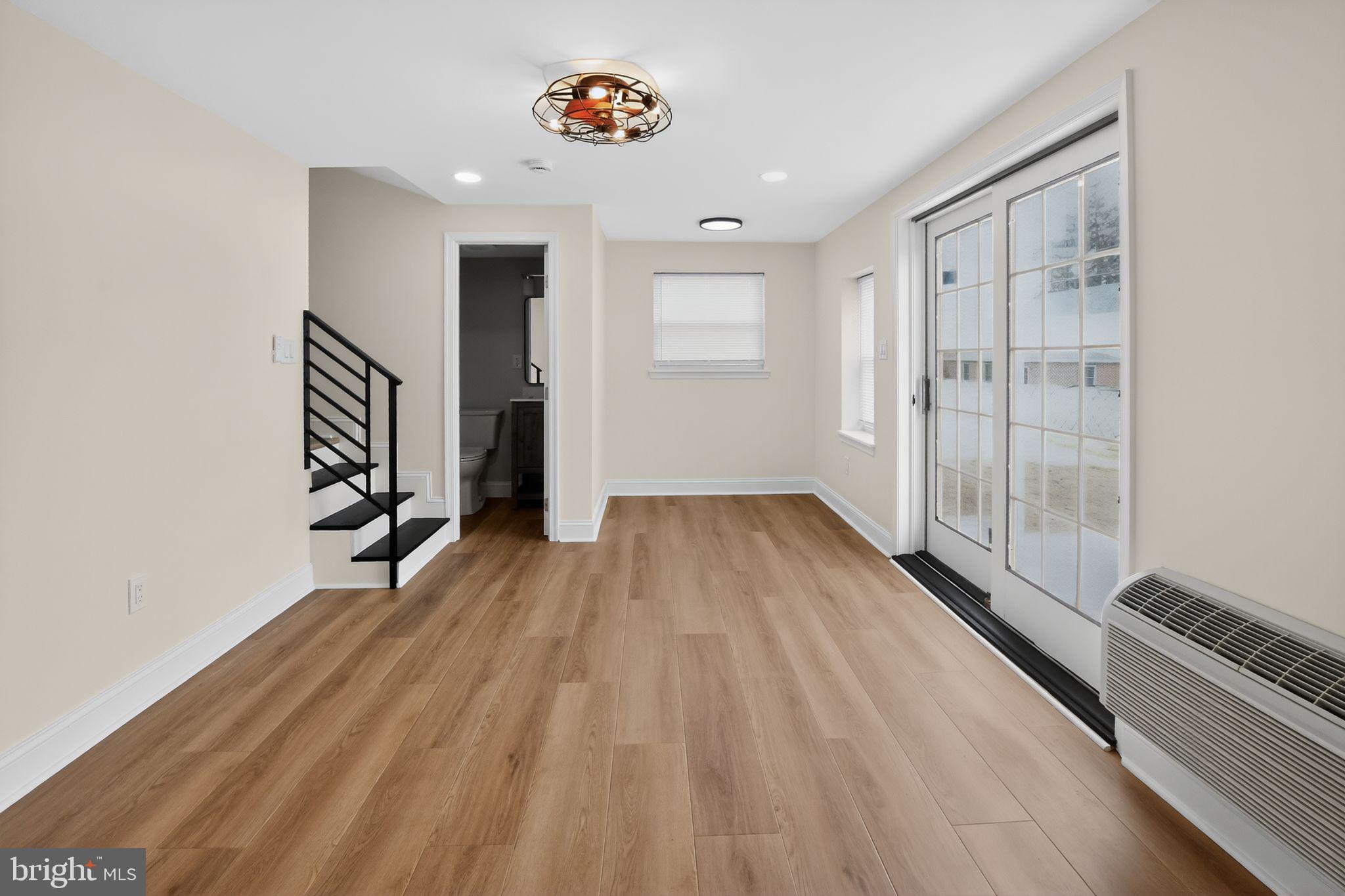 CHATHAM PARK - Residential