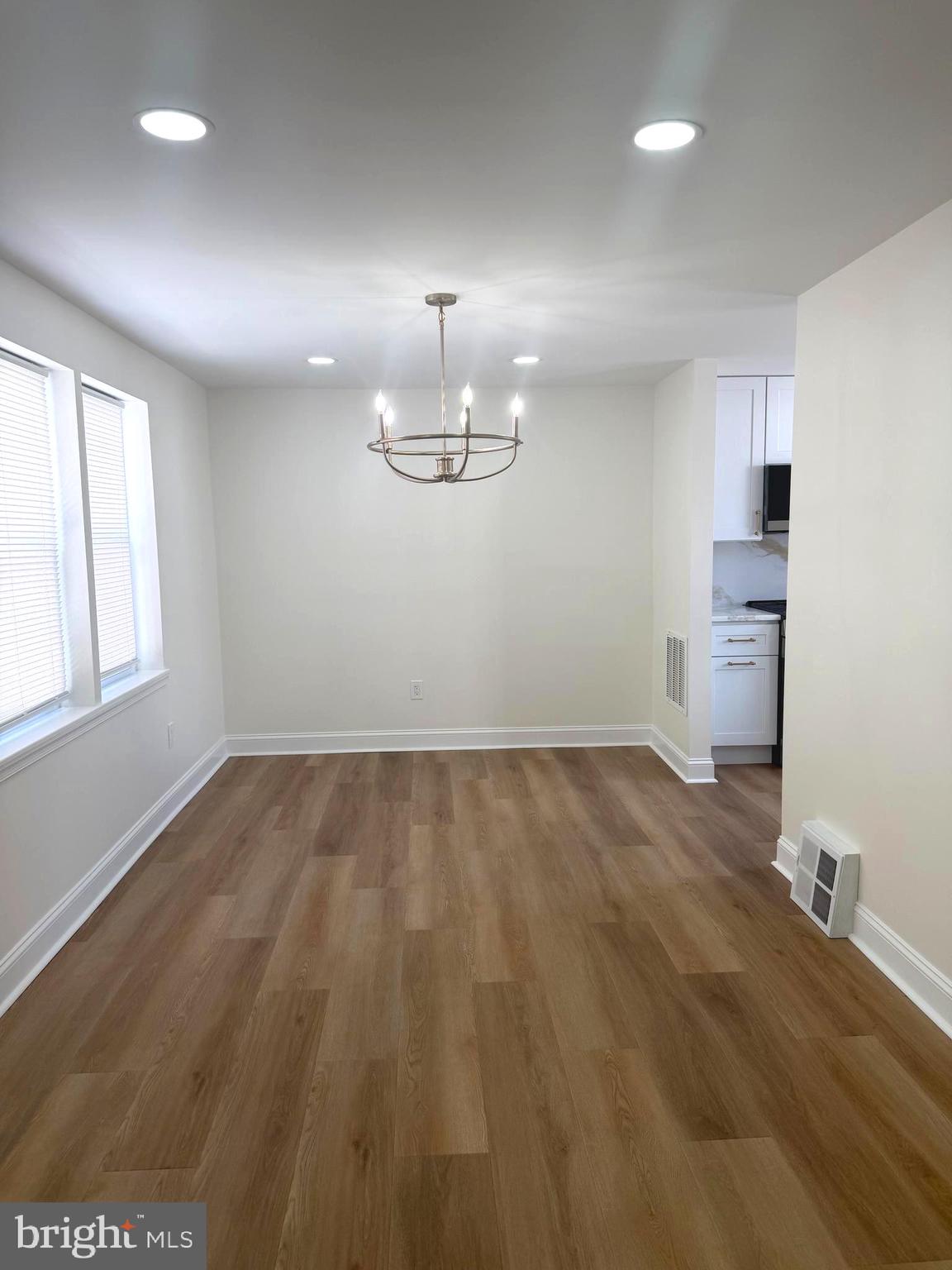 CHATHAM PARK - Residential