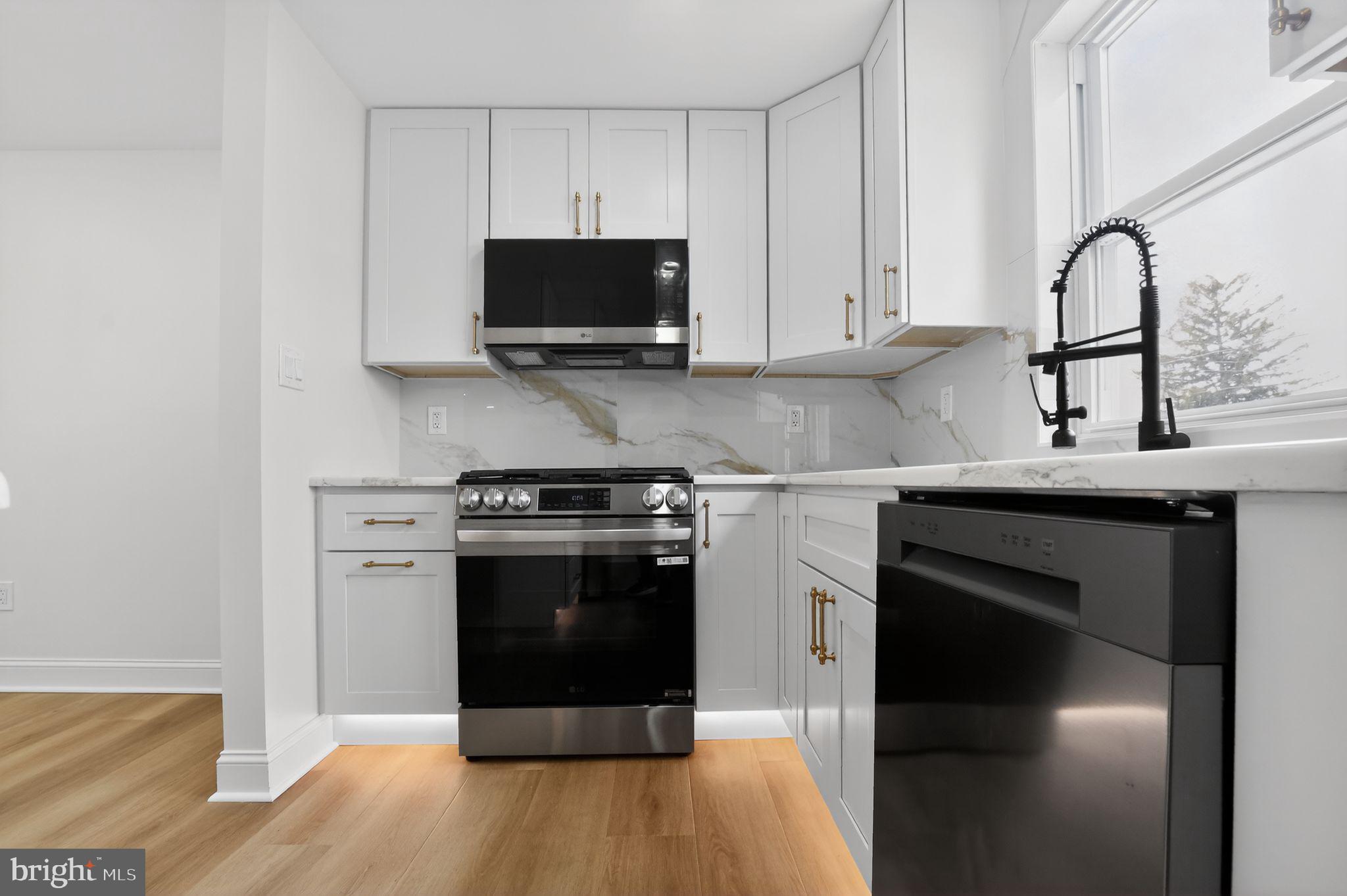 CHATHAM PARK - Residential