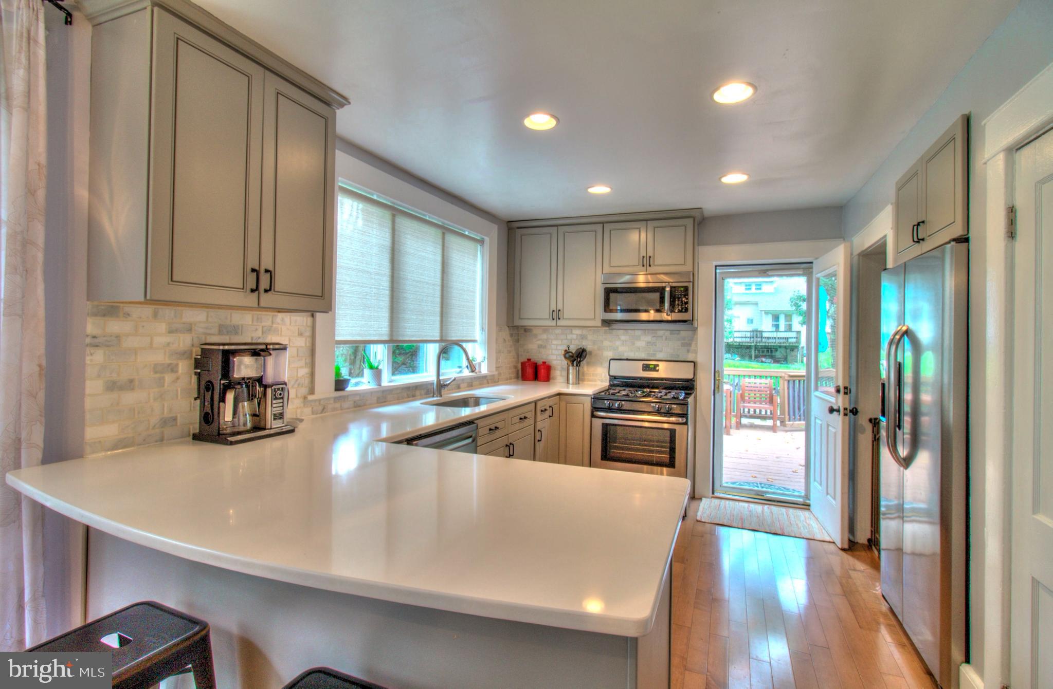 MOUNT WASHINGTON - Residential