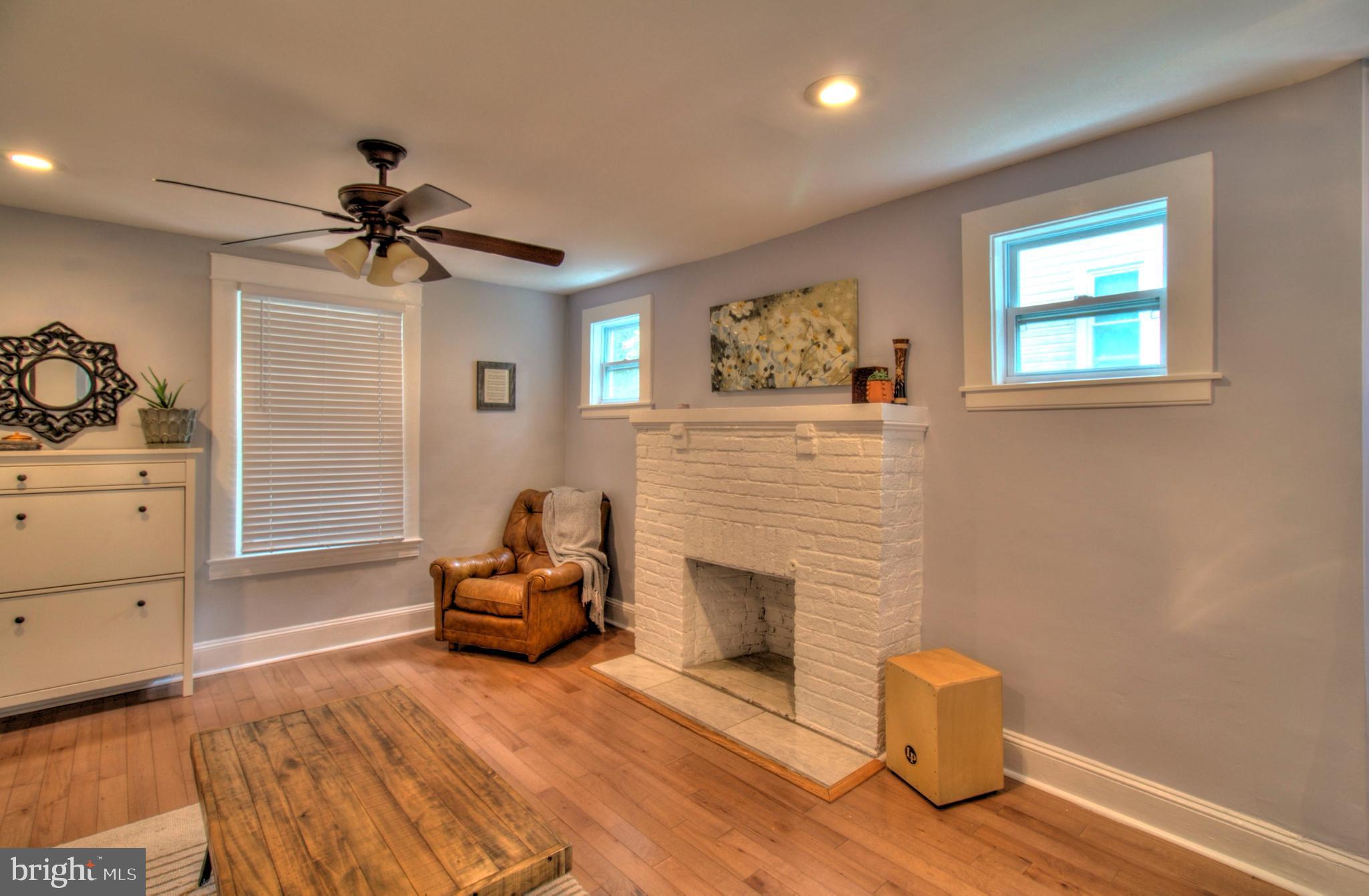 MOUNT WASHINGTON - Residential