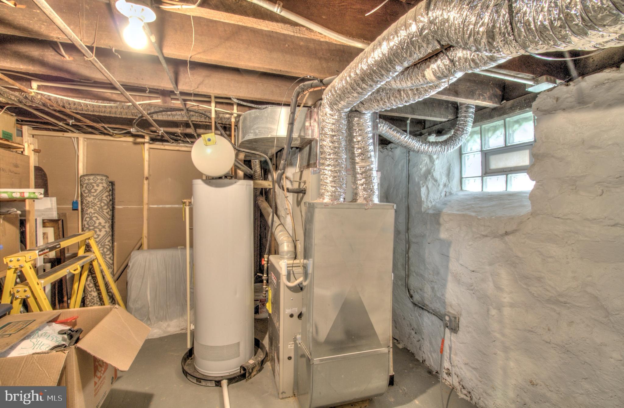 MOUNT WASHINGTON - Residential