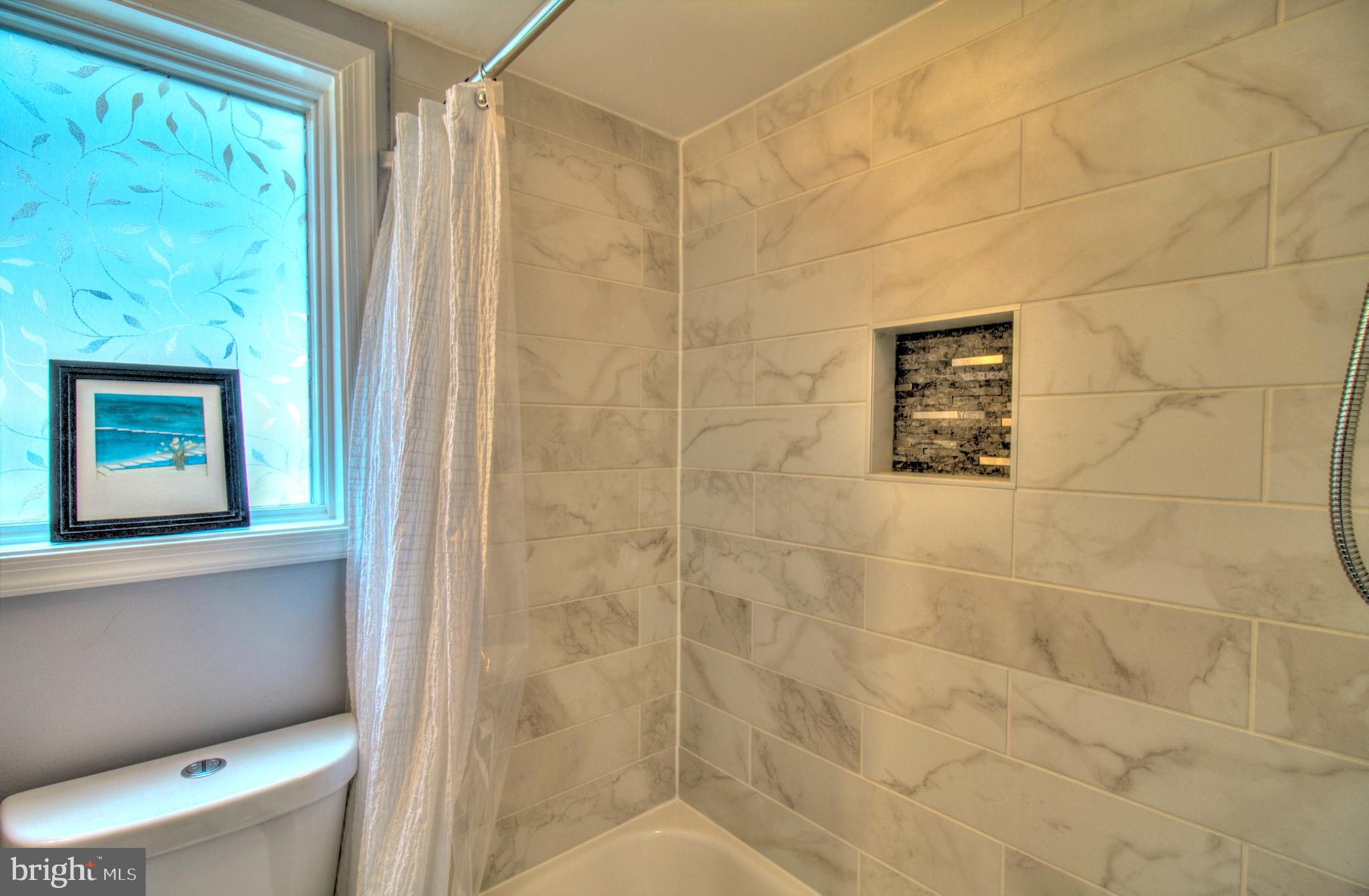 MOUNT WASHINGTON - Residential