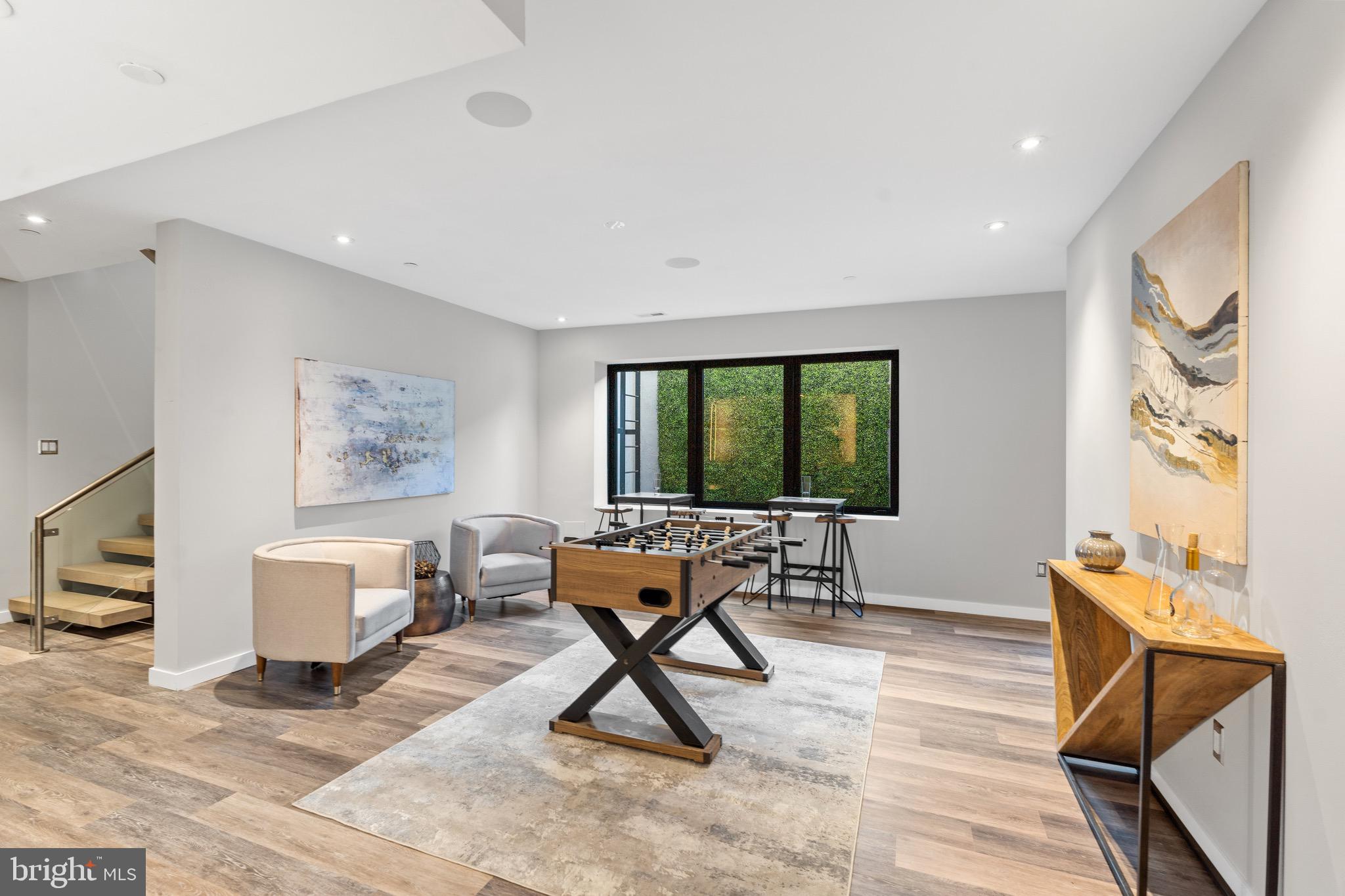 EDGEMOOR - Residential