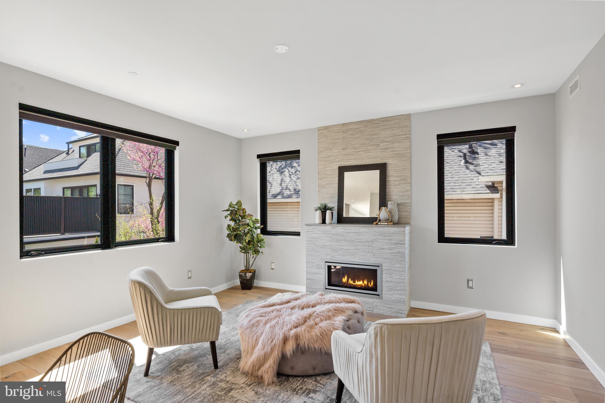 EDGEMOOR - Residential